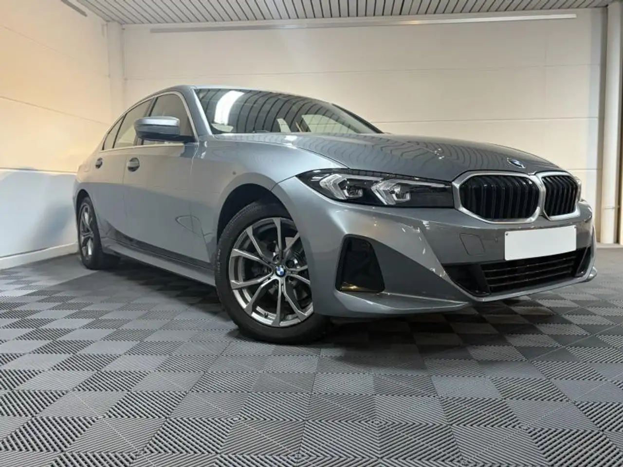 BMW 316 122cv dA MHEV Automatique Carplay*NAVI*CLIM*CAPTEU, миниатюра 3