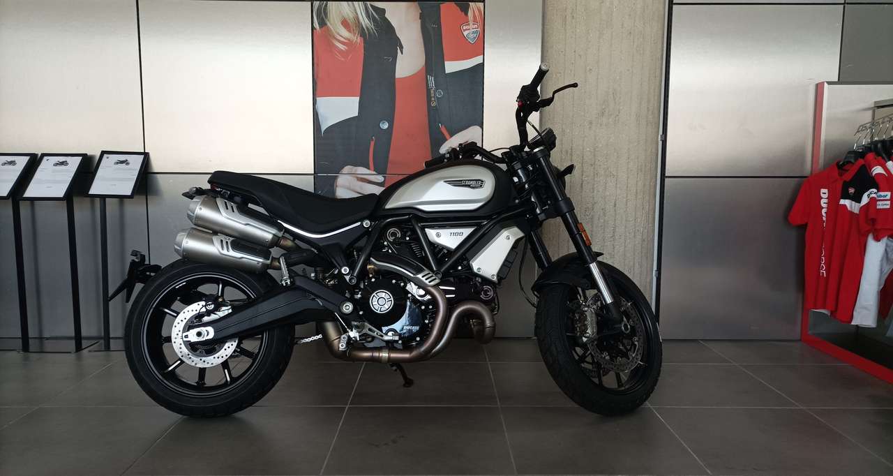 Ducati Scrambler 1100 Dark Pro