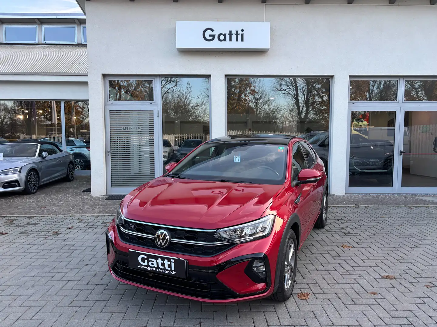 Volkswagen Taigo 1.0TSI R-Line 110Cv DSG Gar Vw 12Mesi NEOPATENTATI Rosso - 1