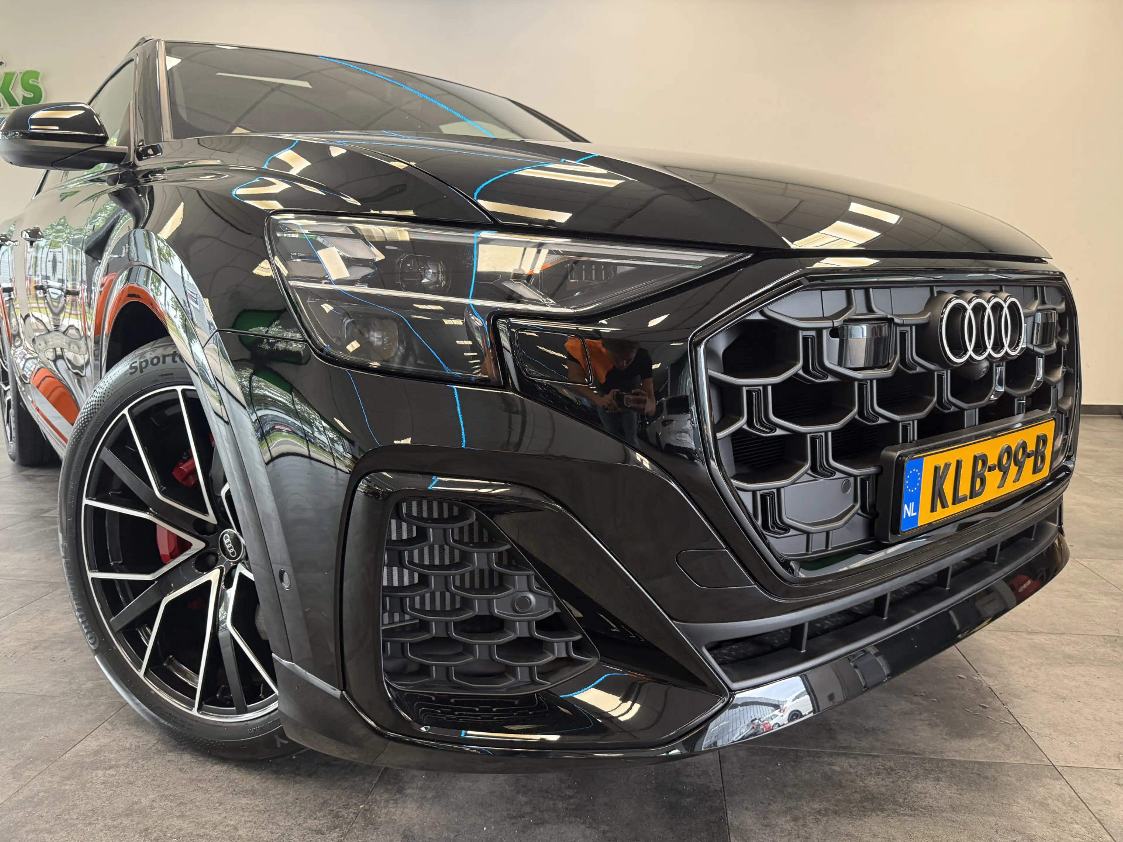 Audi Q8 60 TFSI e quattro Pro Line S Competition ACC Panor — photo 3