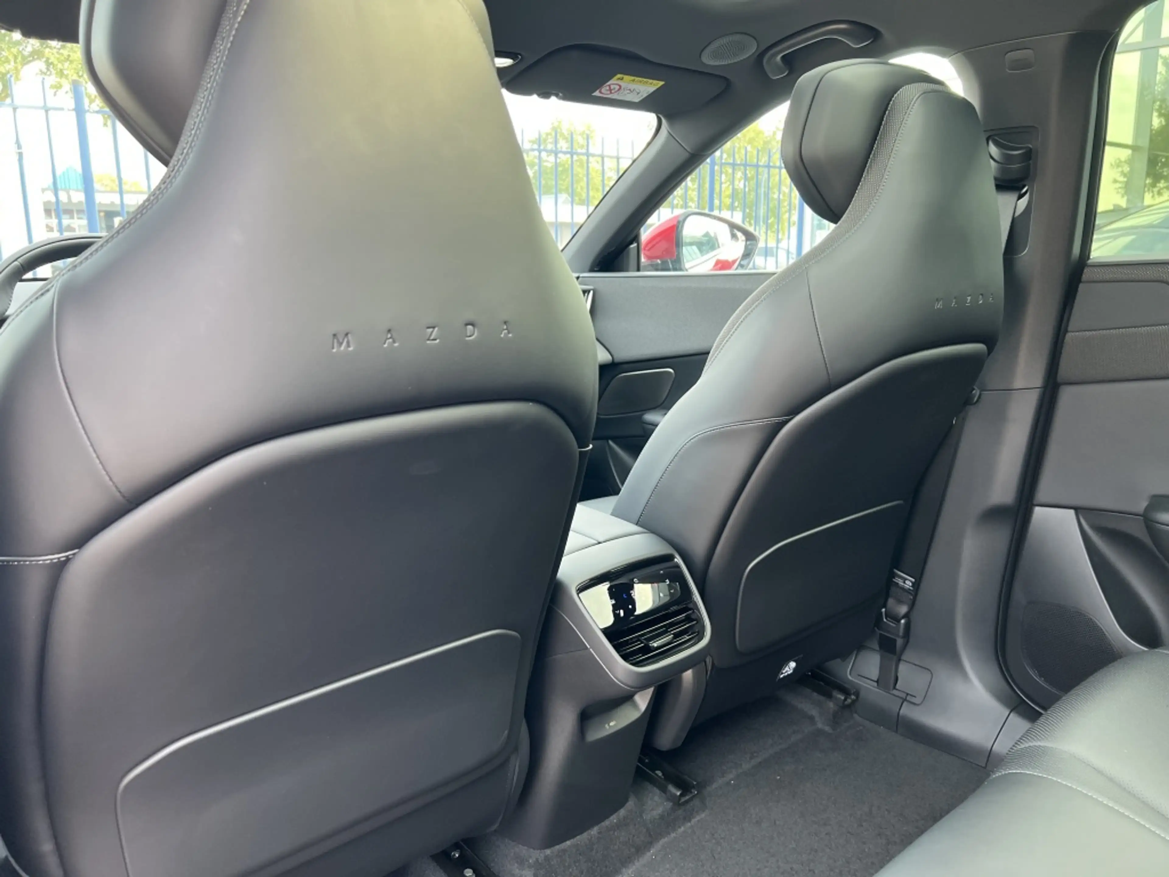 Mazda CX-6e Takumi 78 kWh — photo 14