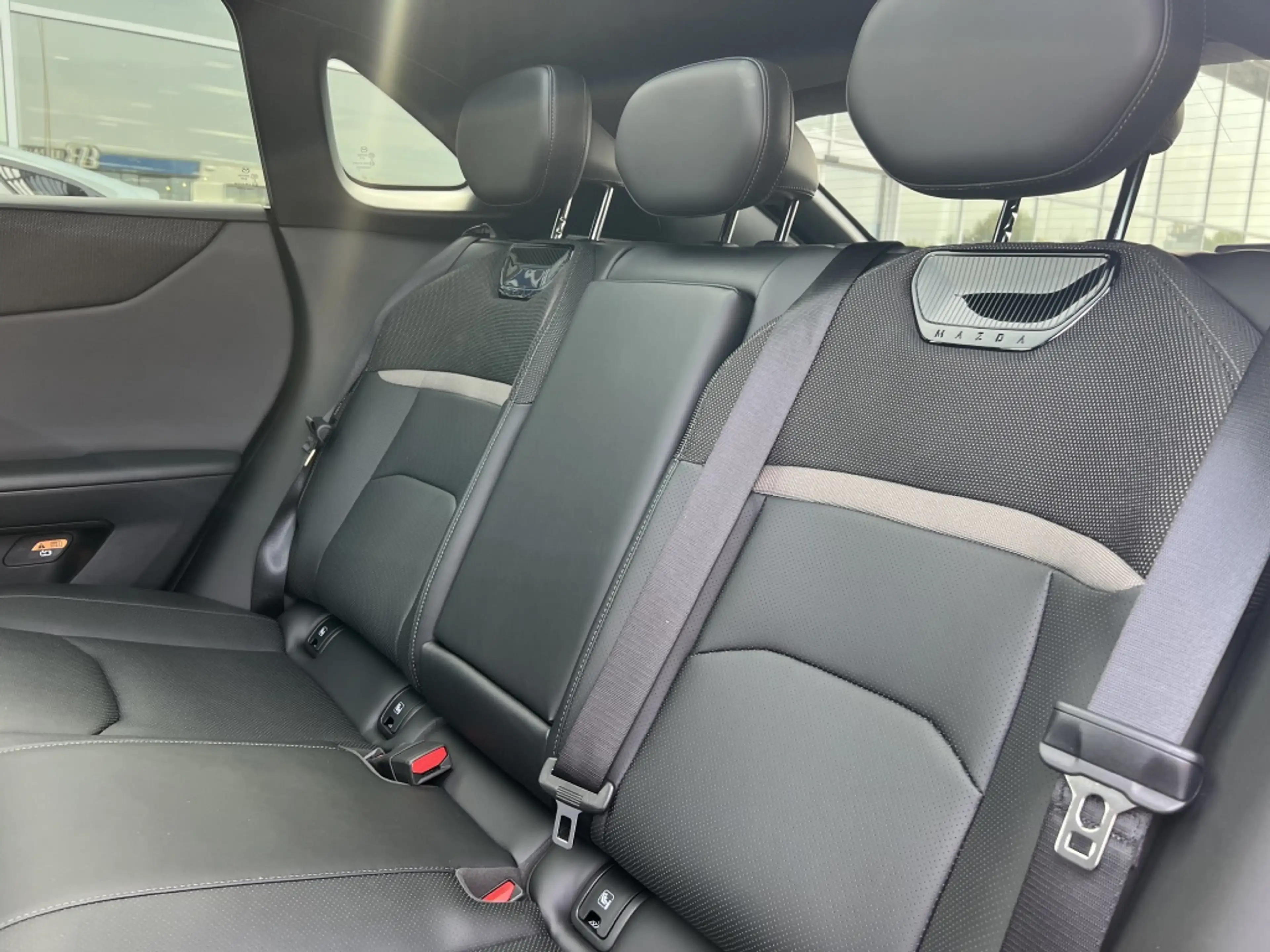 Mazda CX-6e Takumi 78 kWh — photo 13