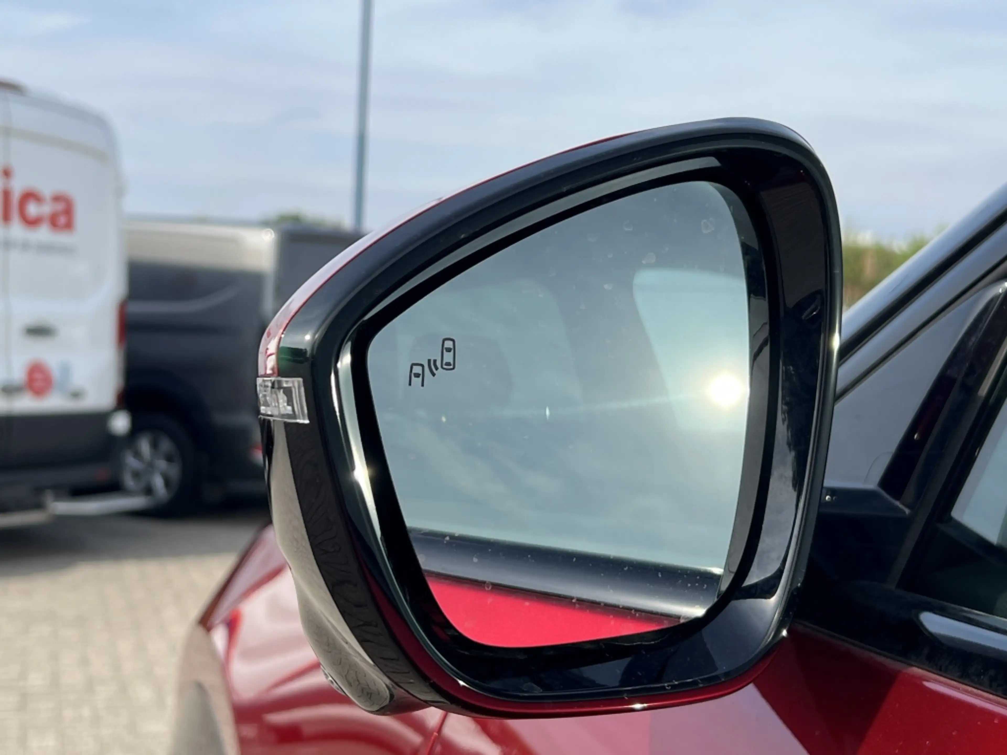 Mazda CX-6e Takumi 78 kWh — photo 9