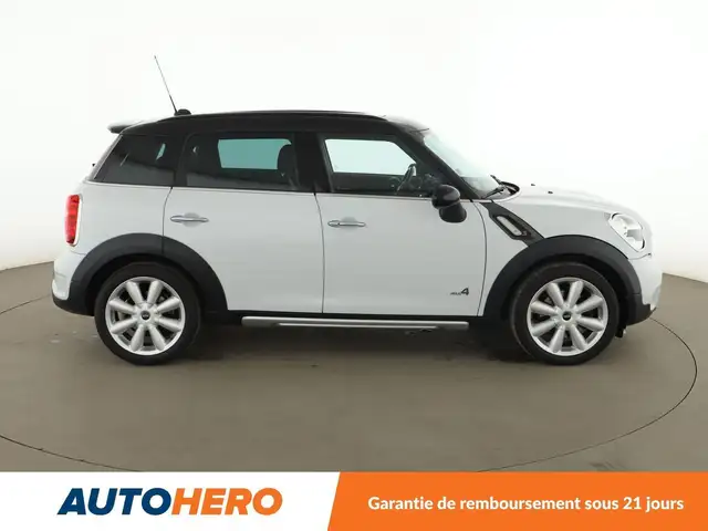 MINI Countryman view 7