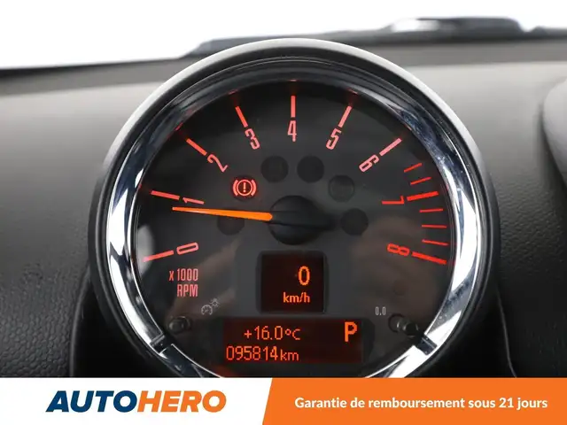 MINI Countryman view 24
