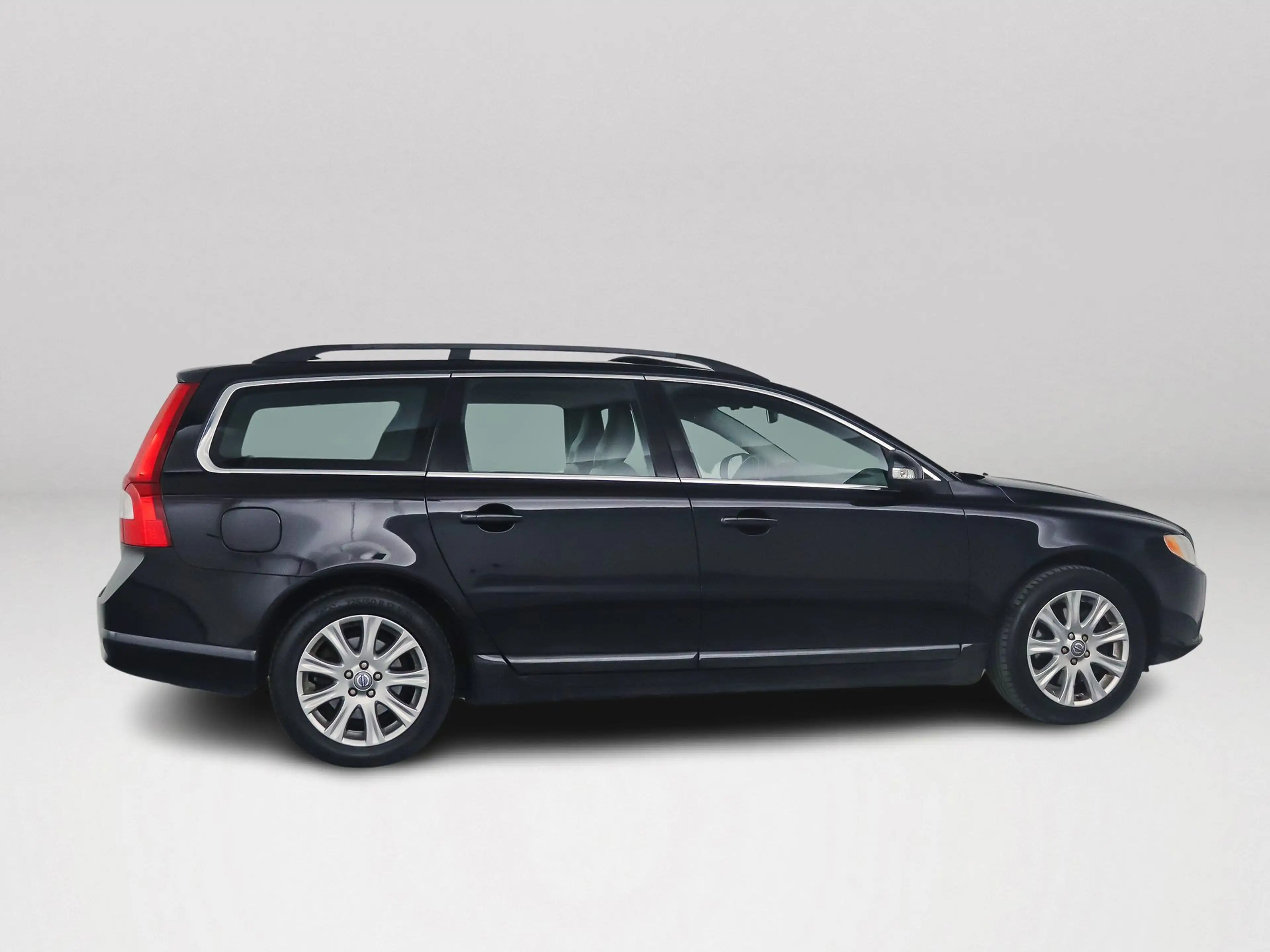 Volvo V70 2.5T R-Design | Park assist | Stoelverwarming | El — photo 5