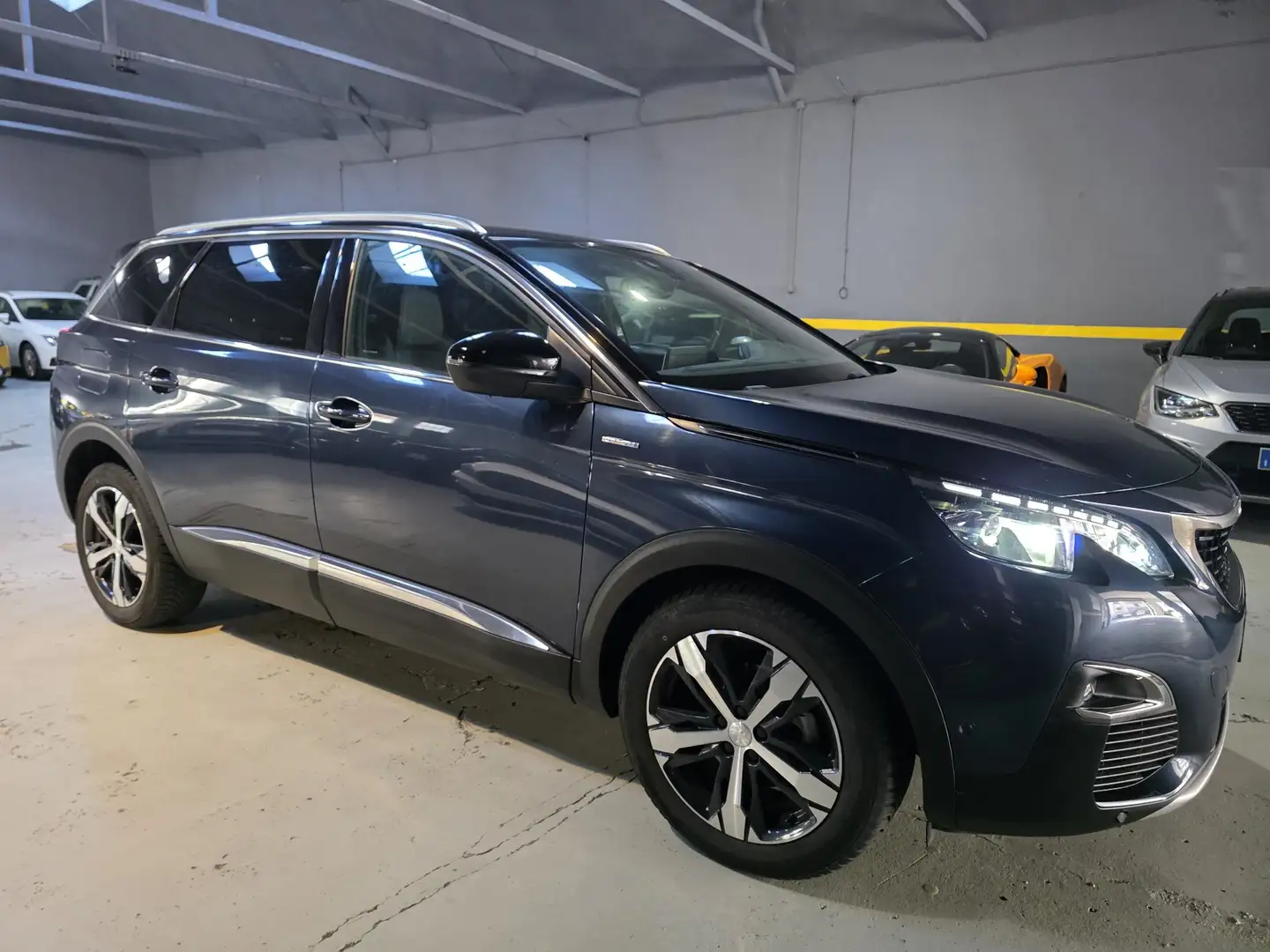 Peugeot 5008 GTLINE AUTOMATICA 1.2 BENZINA 130 CV PTECH 7 POSTI Blu/Azzurro - 2