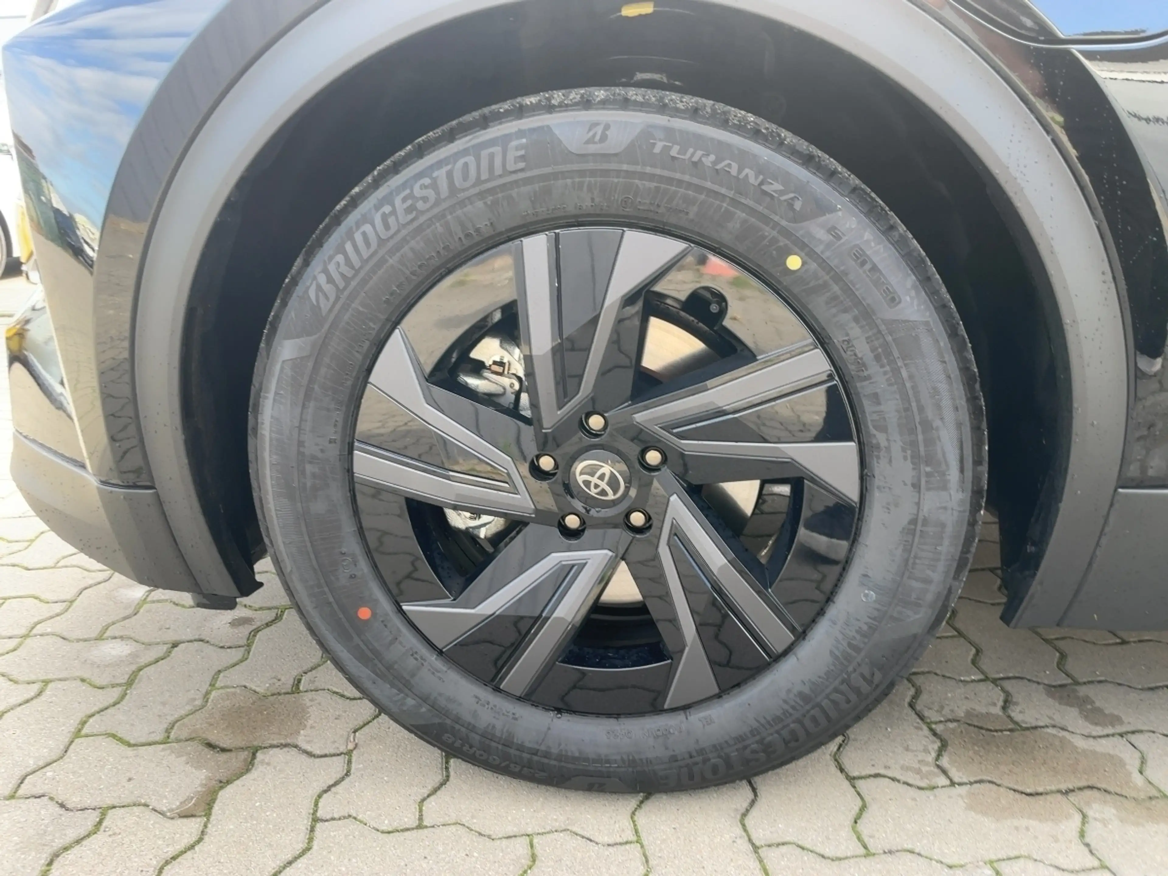 Toyota C-HR + 5-Türer Teamplayer +CARPLAY+WINTER-P.+ — photo 6