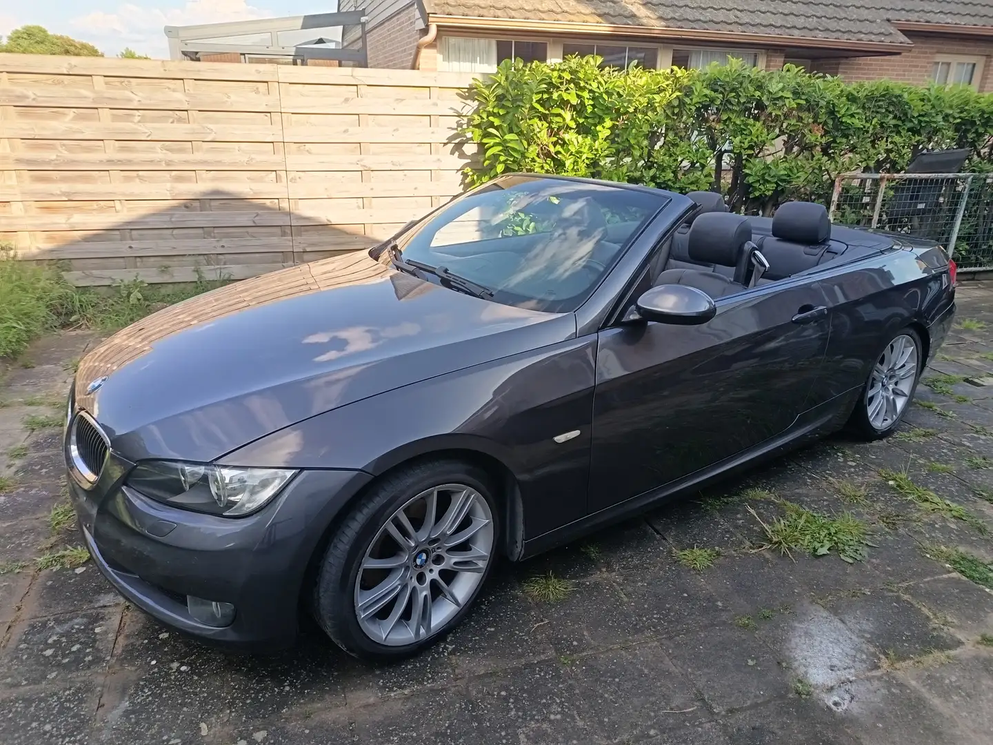 BMW 320 M pack - 1