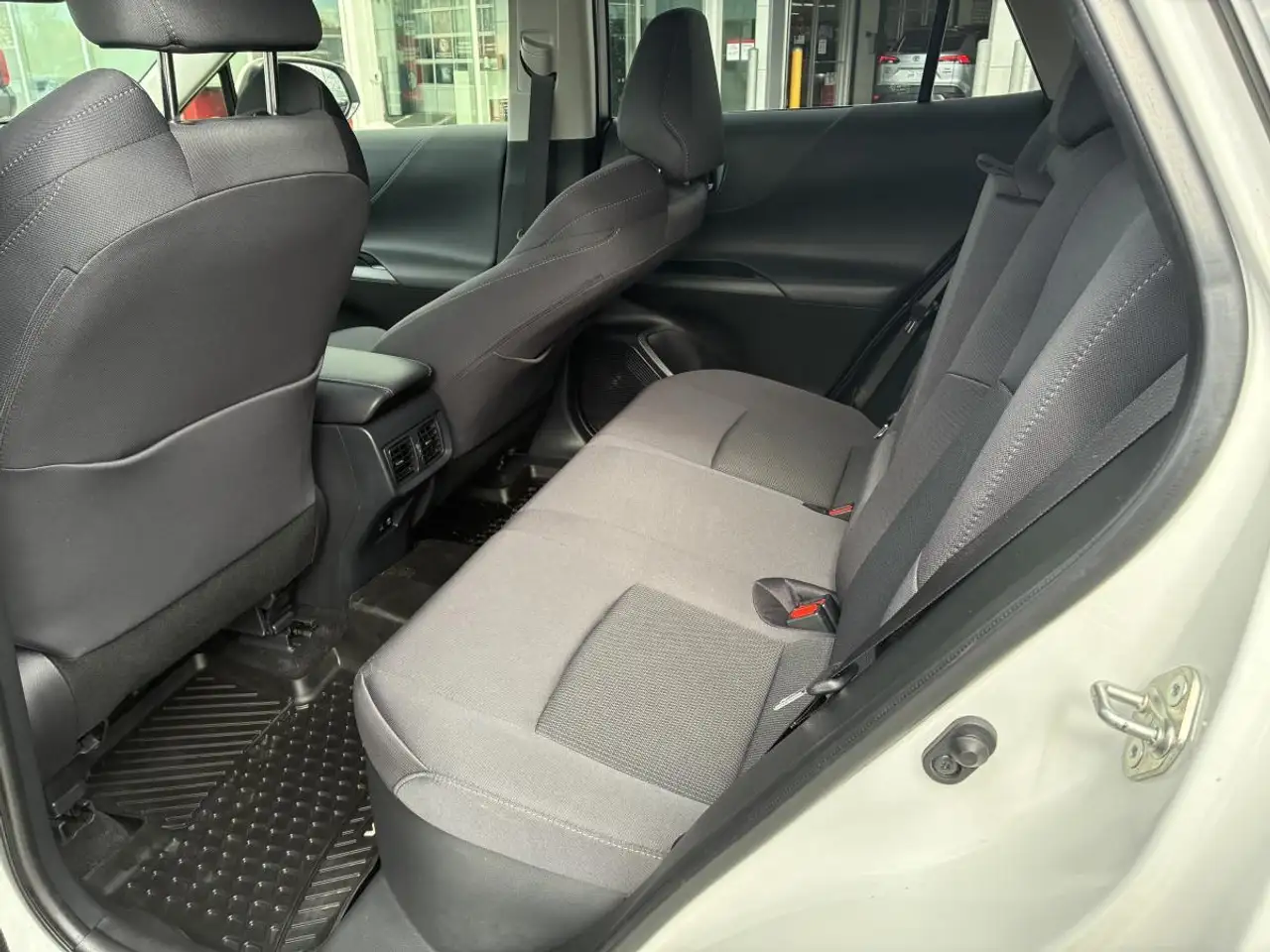 Toyota Venza снимка Toyota Venza