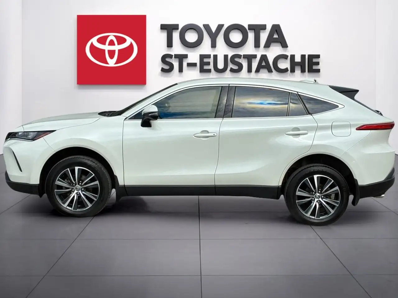 Toyota Venza снимка Toyota Venza