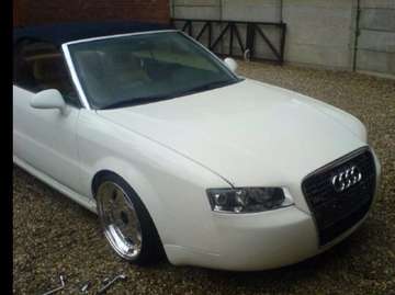 80 2.3 automaat Benzine (onderdelen, export, ...)