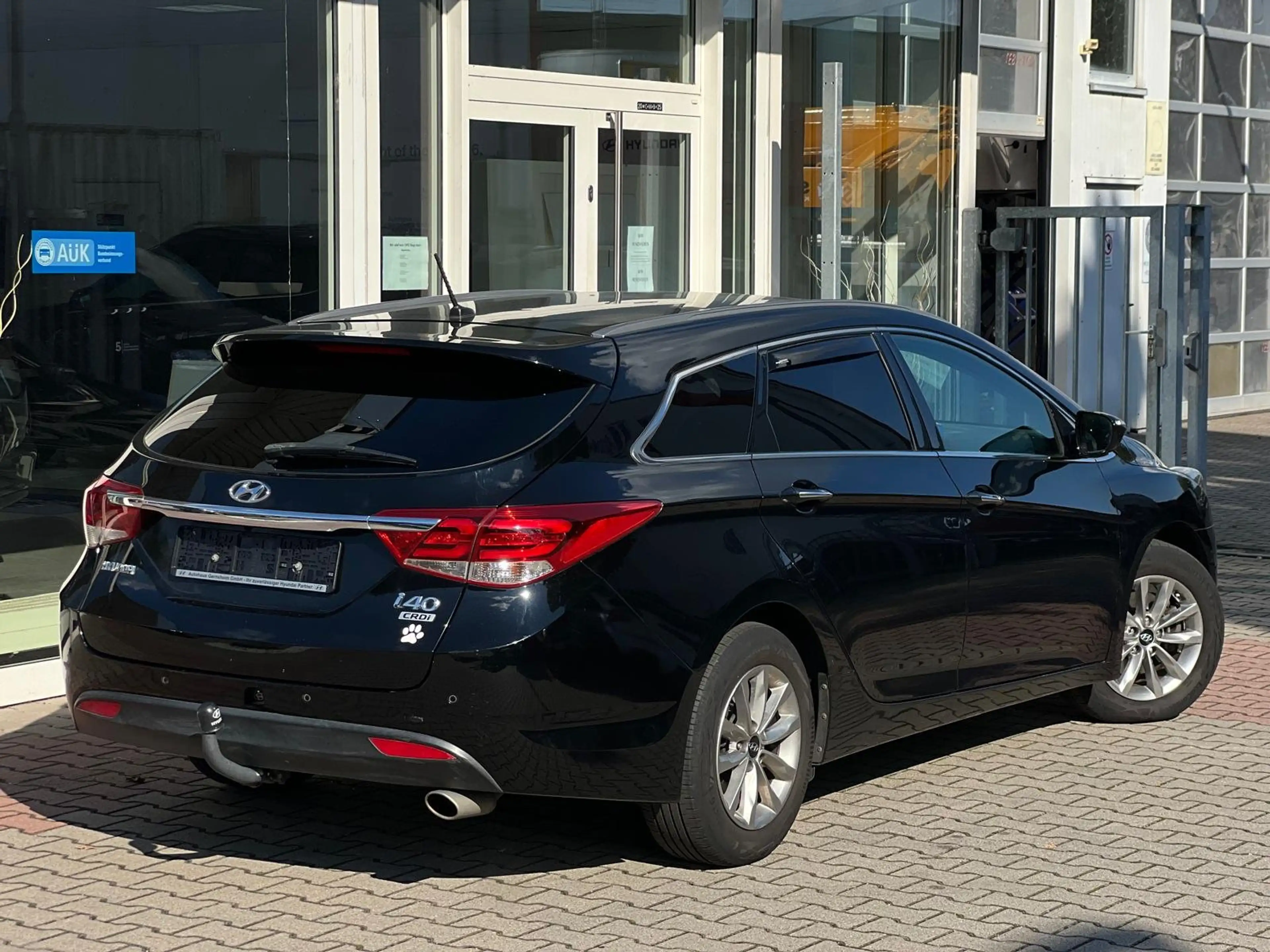 Hyundai i40 blue Trend *TÜV/AU neu*AHK*PDC* — photo 4