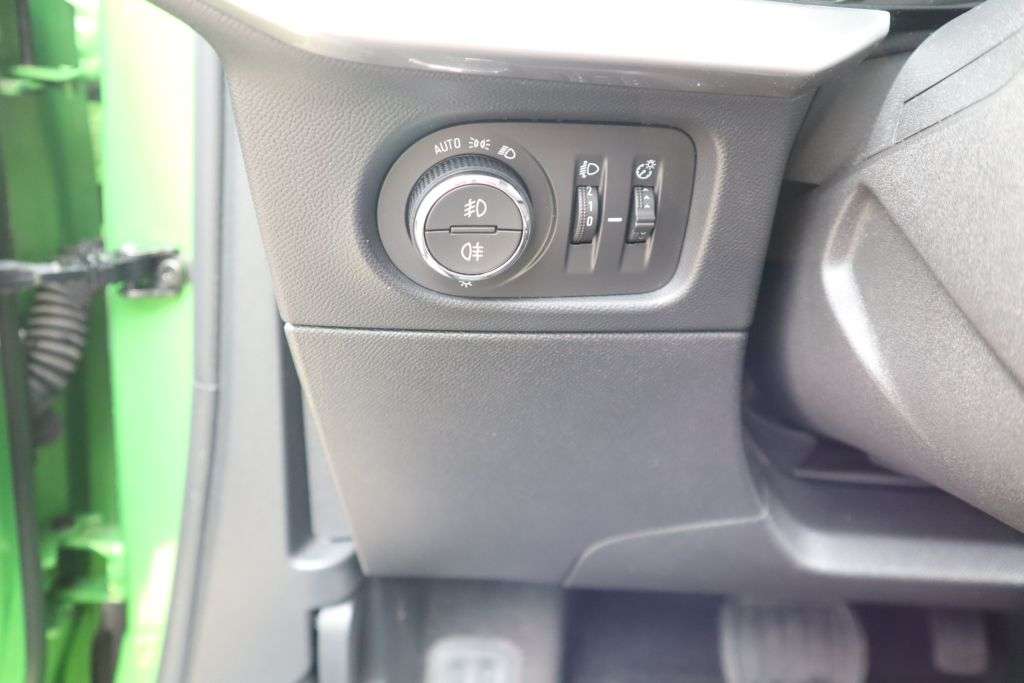 Opel Mokka E