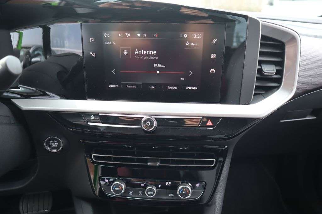 Opel Mokka E