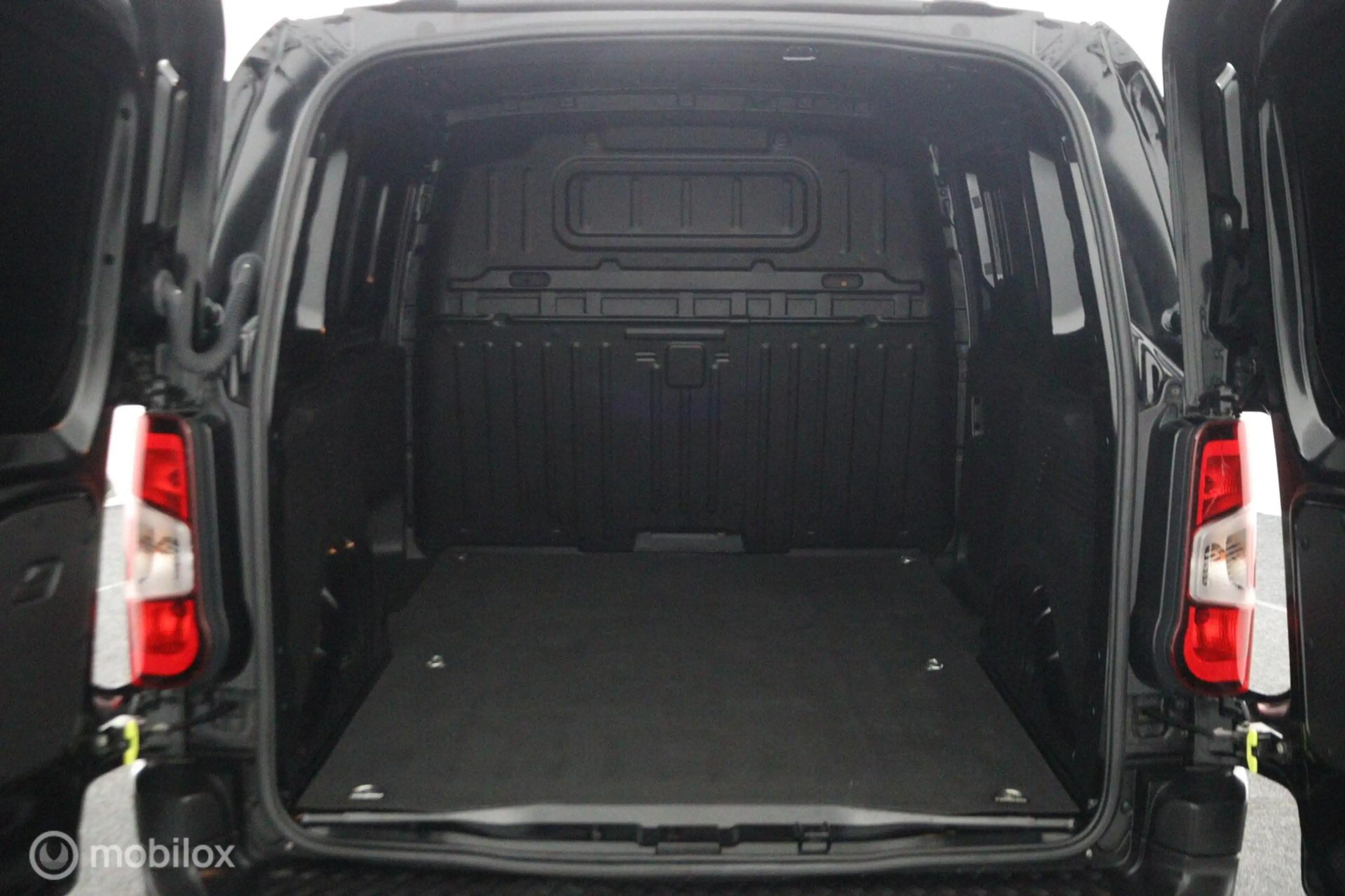 Opel Combo 1.5D 102 Pk H6 L1H1 | Airco | Cruise | Camera | Zi — photo 2