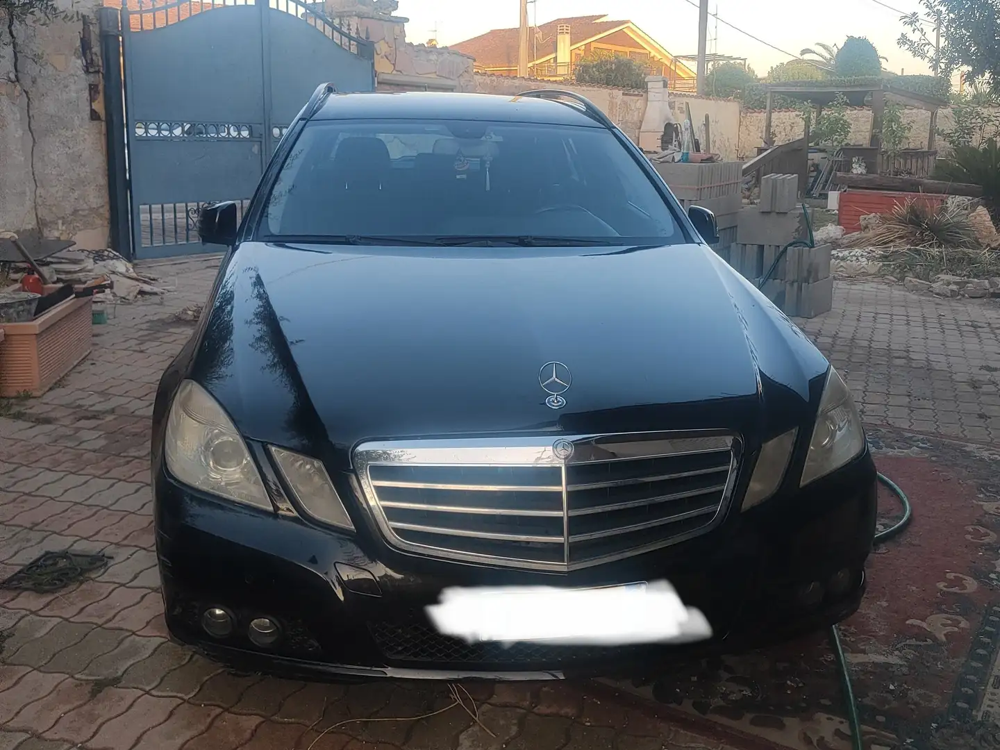 Mercedes-Benz 220 Чорний - 2