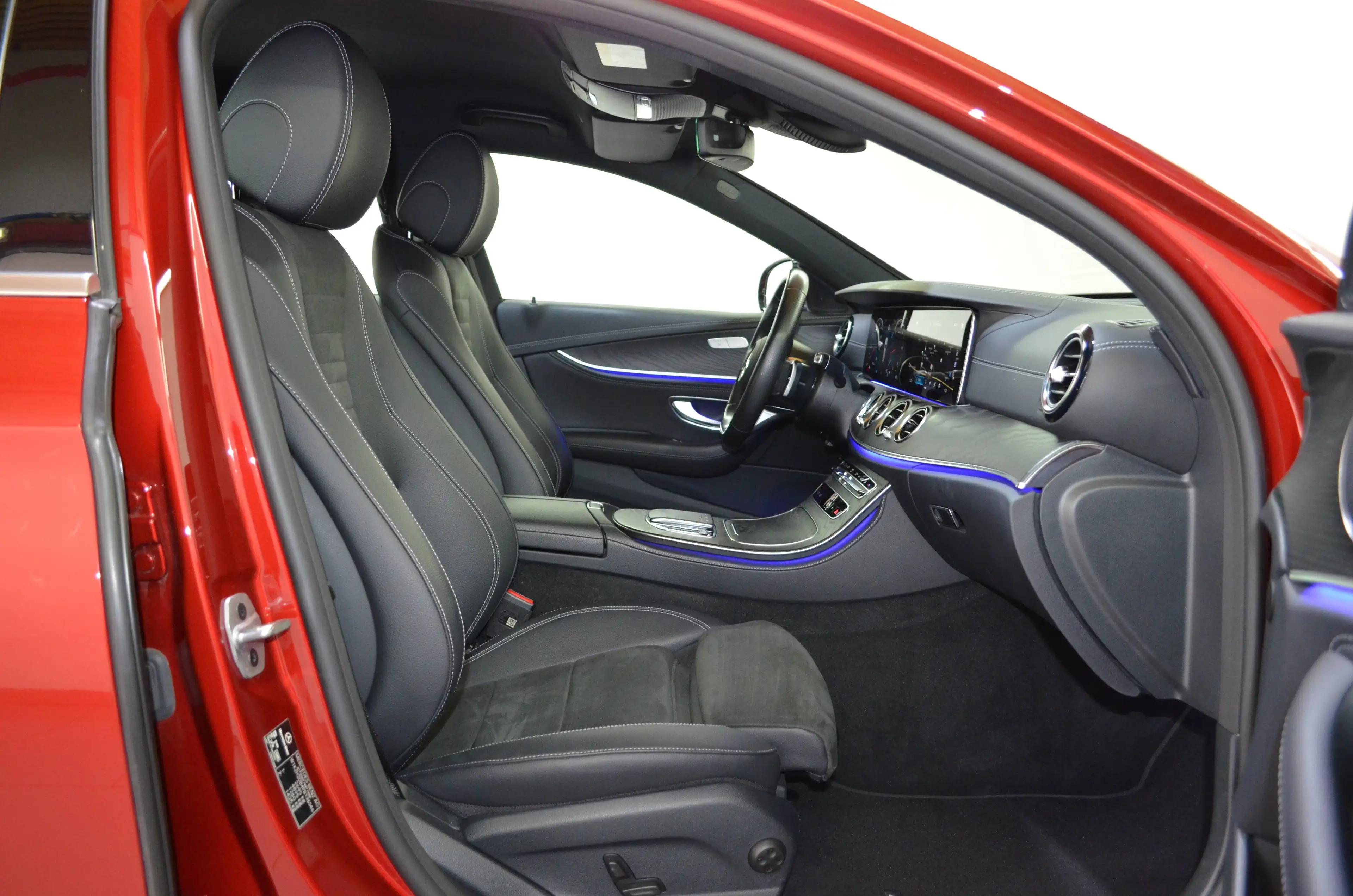 Mercedes-Benz E 400 D T 9G 4M AMG-LINE"DISTR+"360"AHK"R-VIDEO"HEAD-UP"FA-PLUS — photo 15