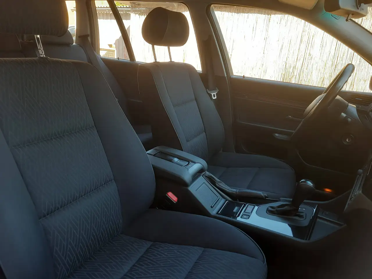 BMW 525d Touring / TÜV 09/2027 / DPF / frisch gewartet, foto 12
