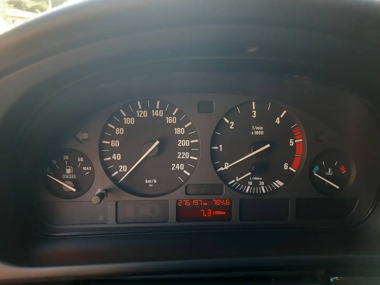 BMW 525d Touring / TÜV 09/2027 / DPF / frisch gewartet, foto 11