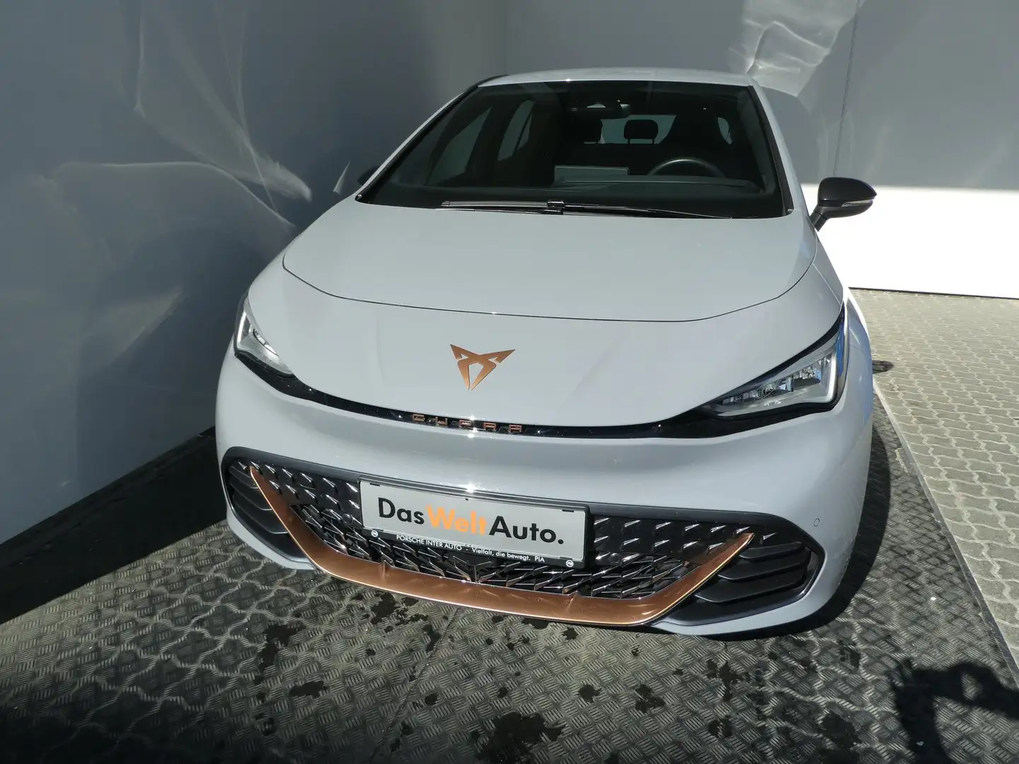CUPRA Born 150 kW Grau - 2