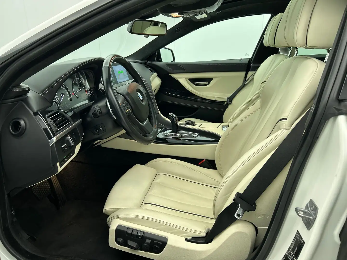 BMW 640 6-serie Gran Coupé 313PK 640xd High Executive Perf Blanc - 2