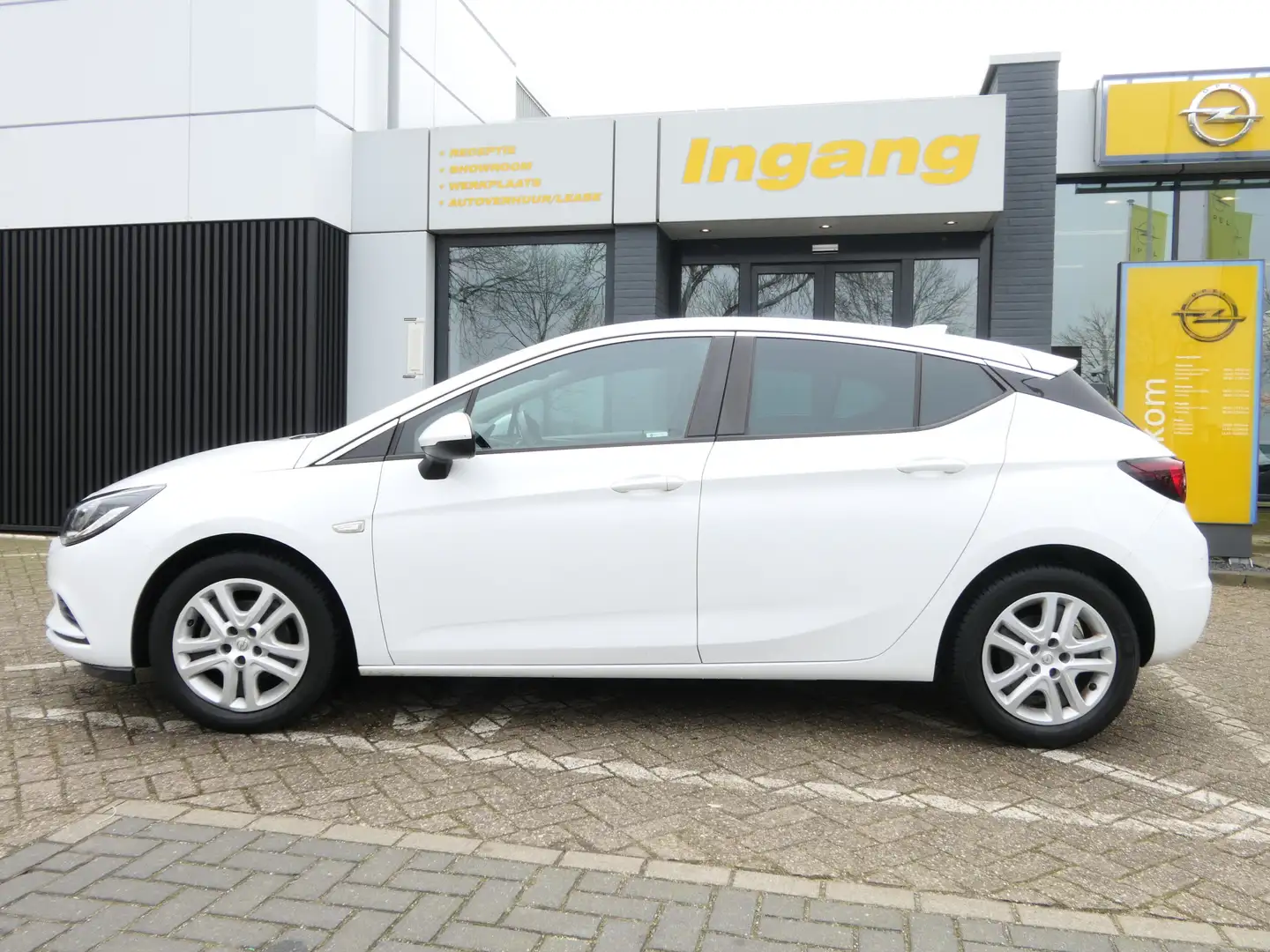Opel Astra 1.0 Turbo Online Edition | Navigatie | ECC | Priva Blanco - 2