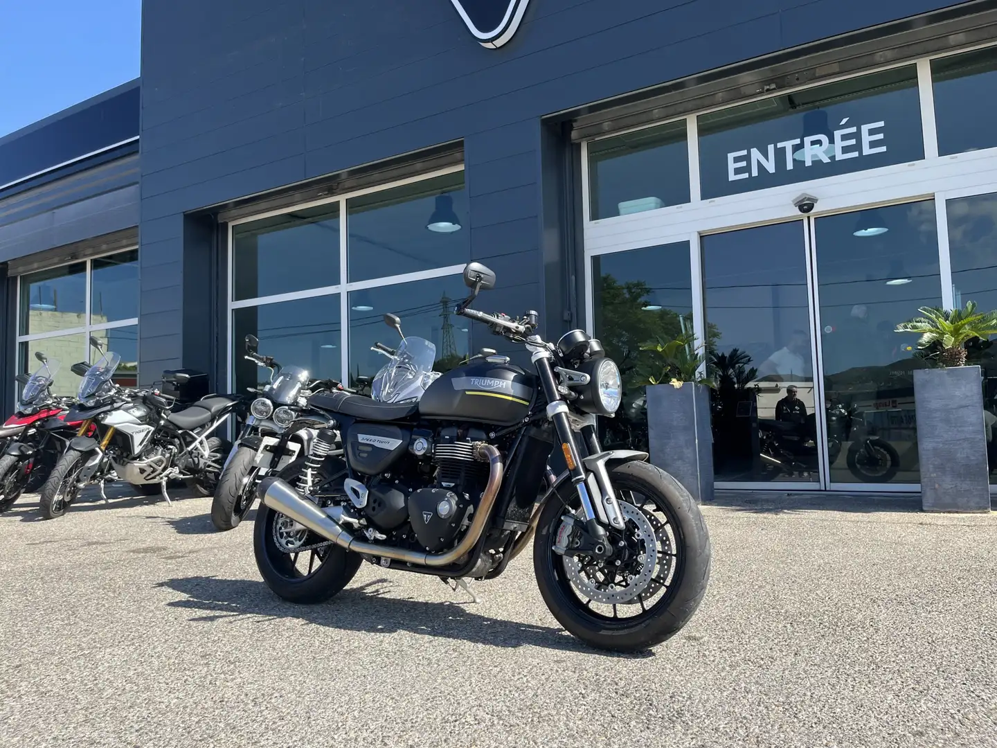 Triumph Speed Twin - 2