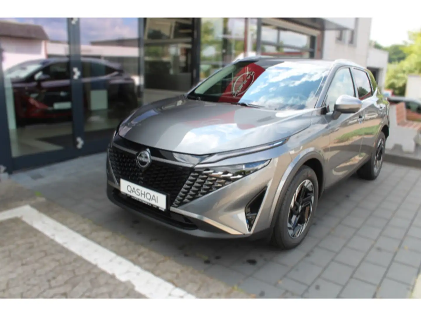 Nissan Qashqai 1.3 DIG-T N-Connecta Winter Komfort Grigio - 2