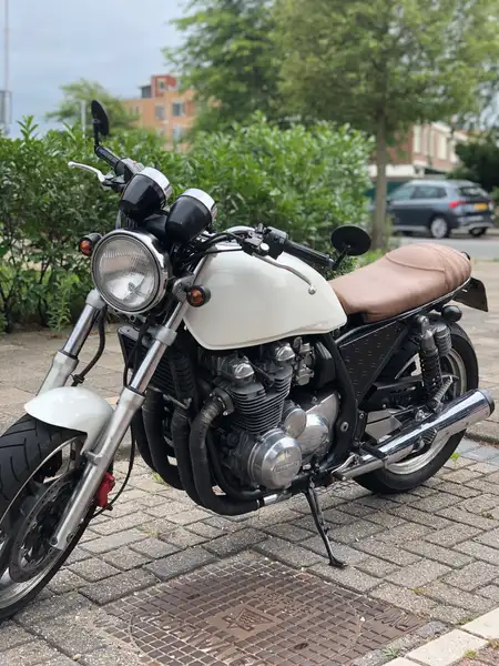 Kawasaki Zephyr 750