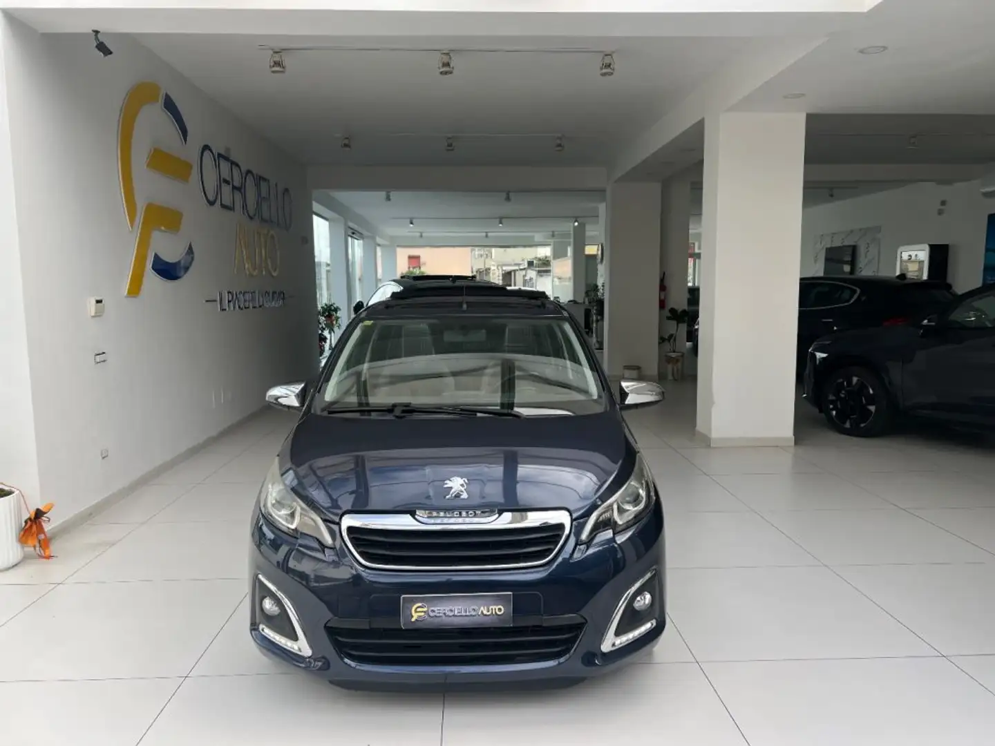 Peugeot 108 PureTech 82 5 porte Collection TOP! Grigio - 2