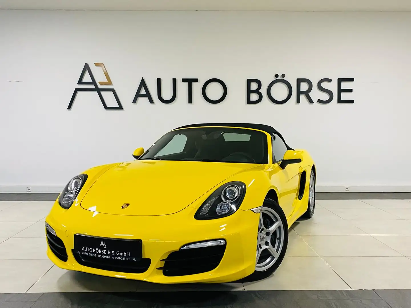 Porsche Boxster 981 CABRIO NAVI*LEDER*ALCANTARA*SHZ*TEMP Gelb - 1