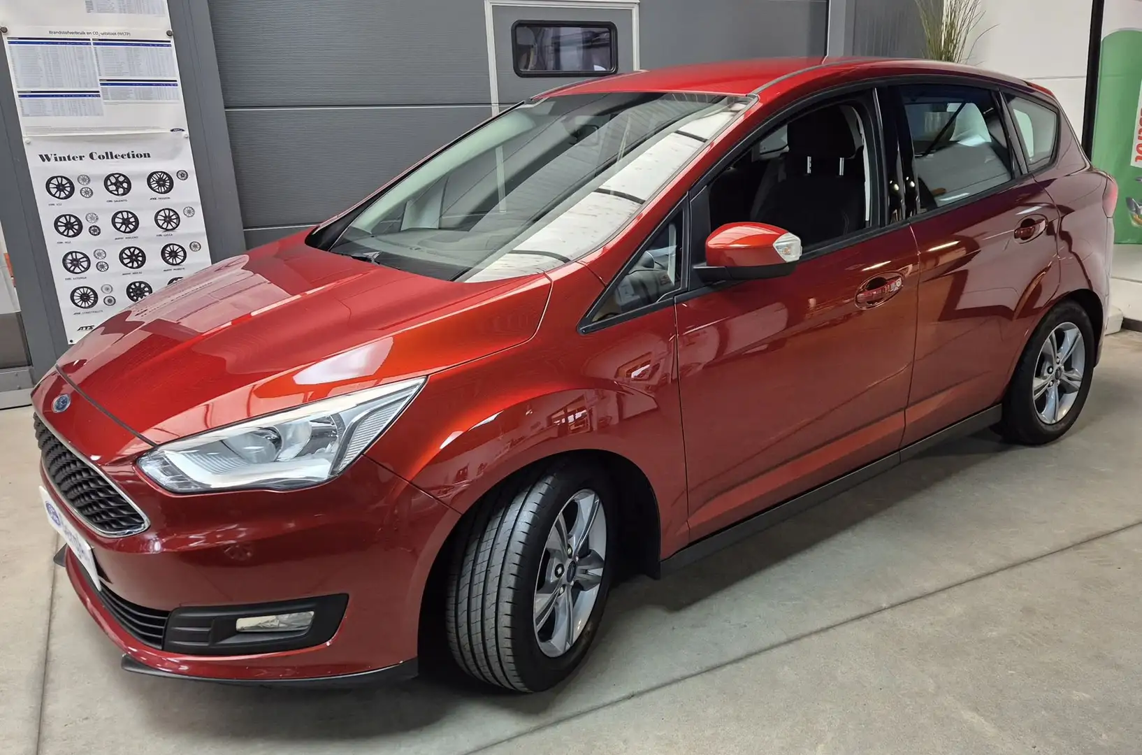 Ford C-Max EcoBoost Titanium - 2