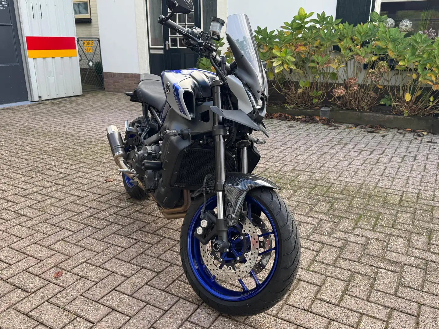 Yamaha MT-09 Tour Blu/Azzurro - 2