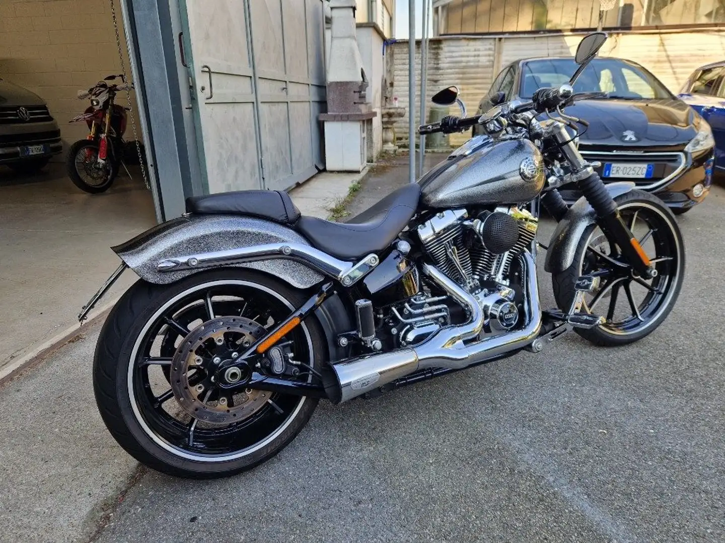 Harley-Davidson Breakout 103 grigio argento GLITTERATO RARISSIMA !!!! Grigio - 2