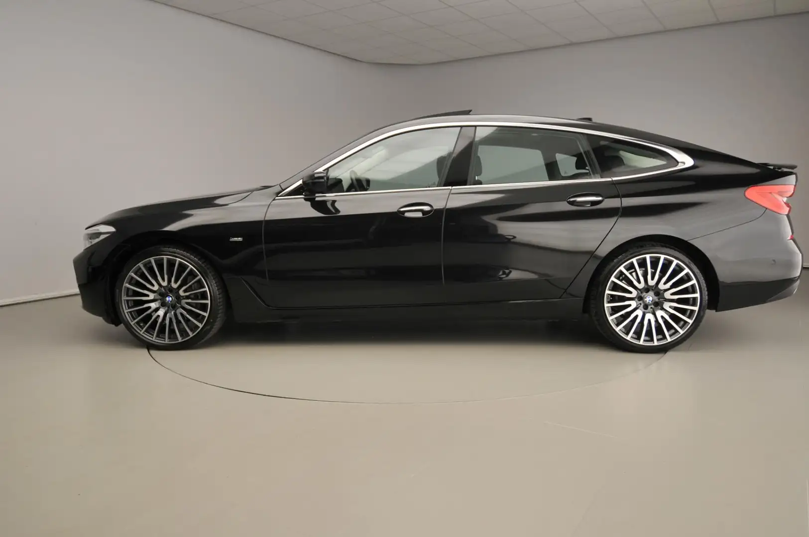 BMW 640 6 Serie Gran Turismo 640i | LED | Leder | HUD | Tr Noir - 2
