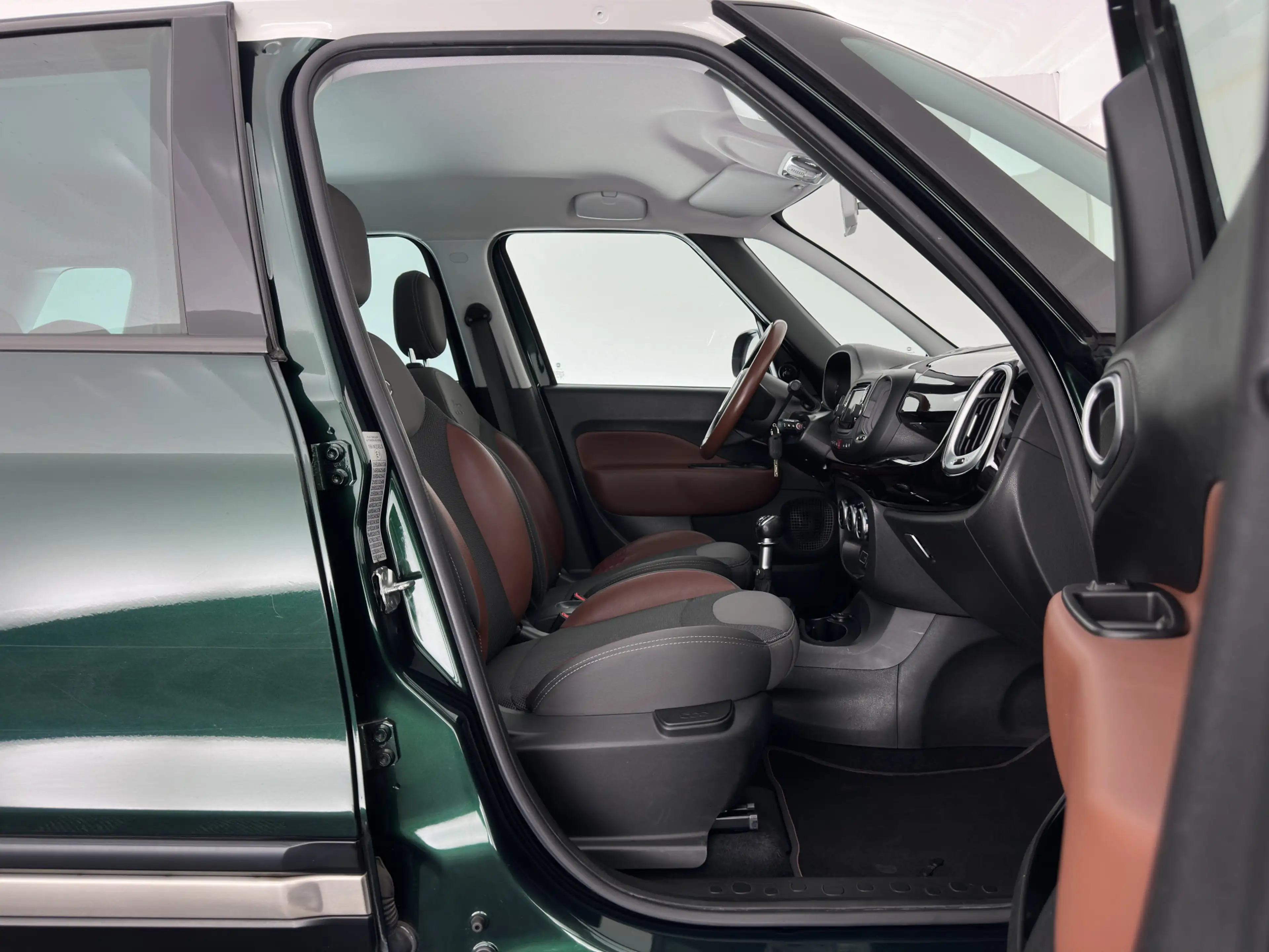 Fiat 500L 1.6 M-Jet Trekking Lounce-Styling *NAVI-FULLMAP | — photo 13