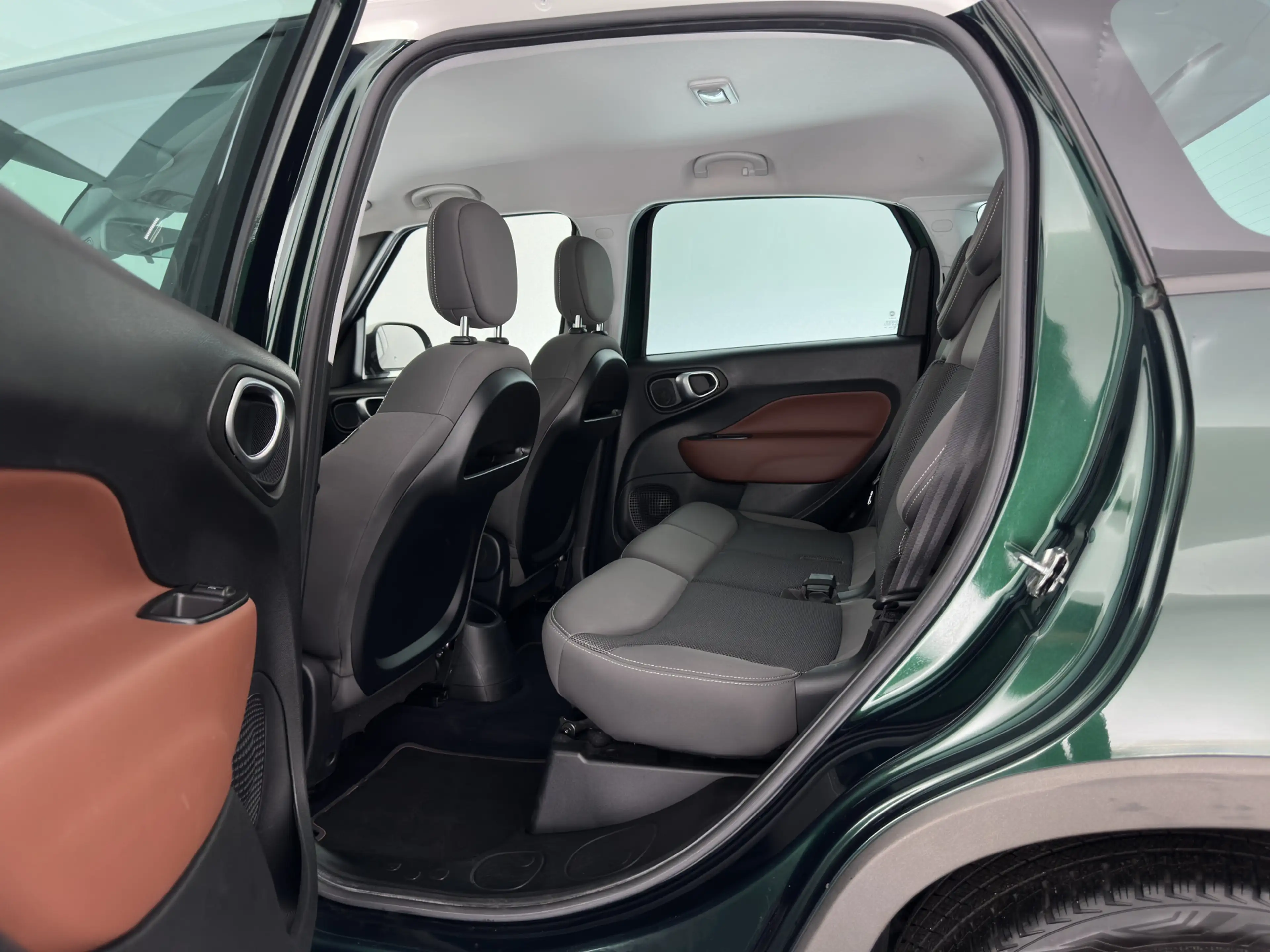 Fiat 500L 1.6 M-Jet Trekking Lounce-Styling *NAVI-FULLMAP | — photo 10