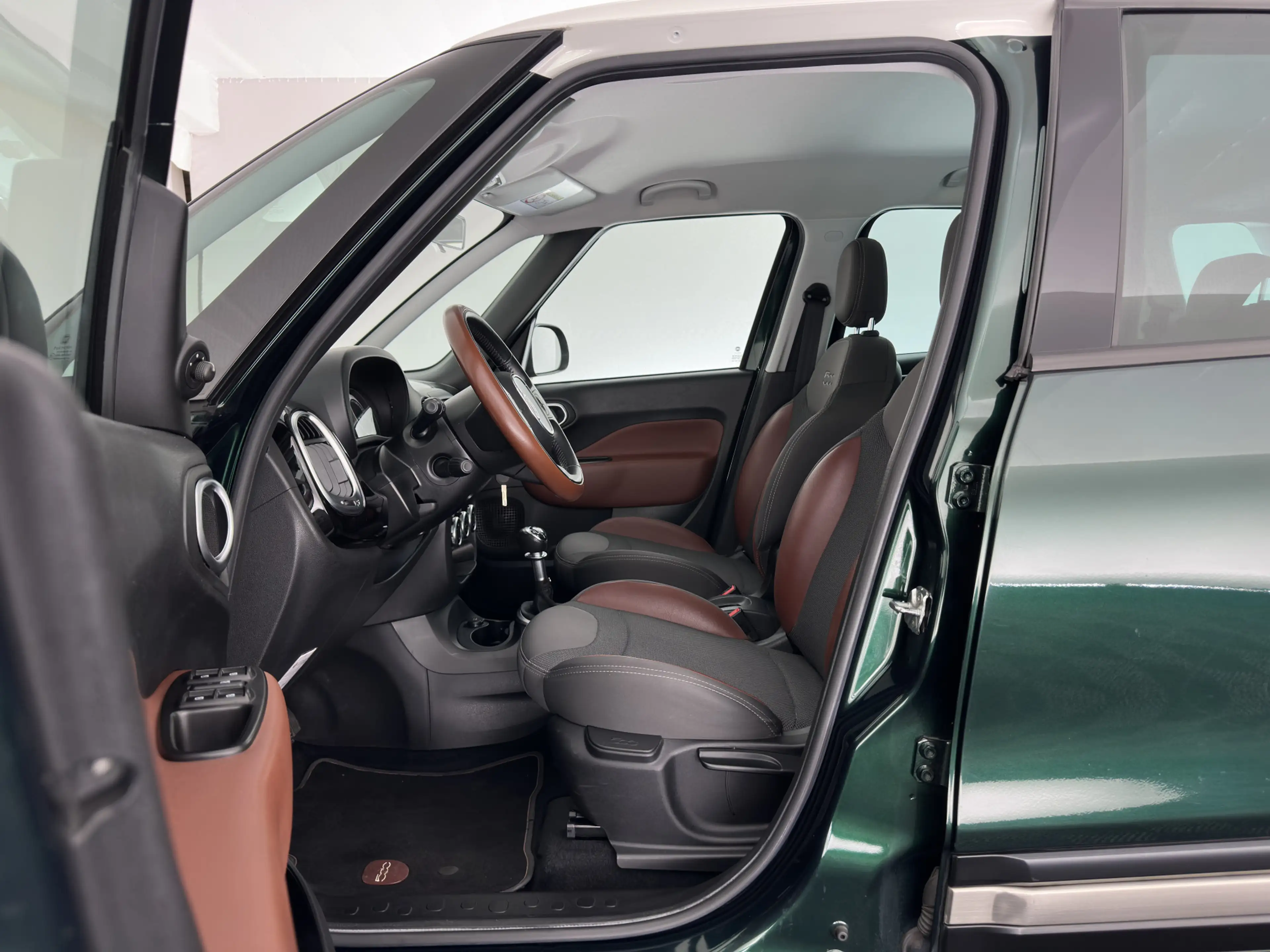 Fiat 500L 1.6 M-Jet Trekking Lounce-Styling *NAVI-FULLMAP | — photo 9
