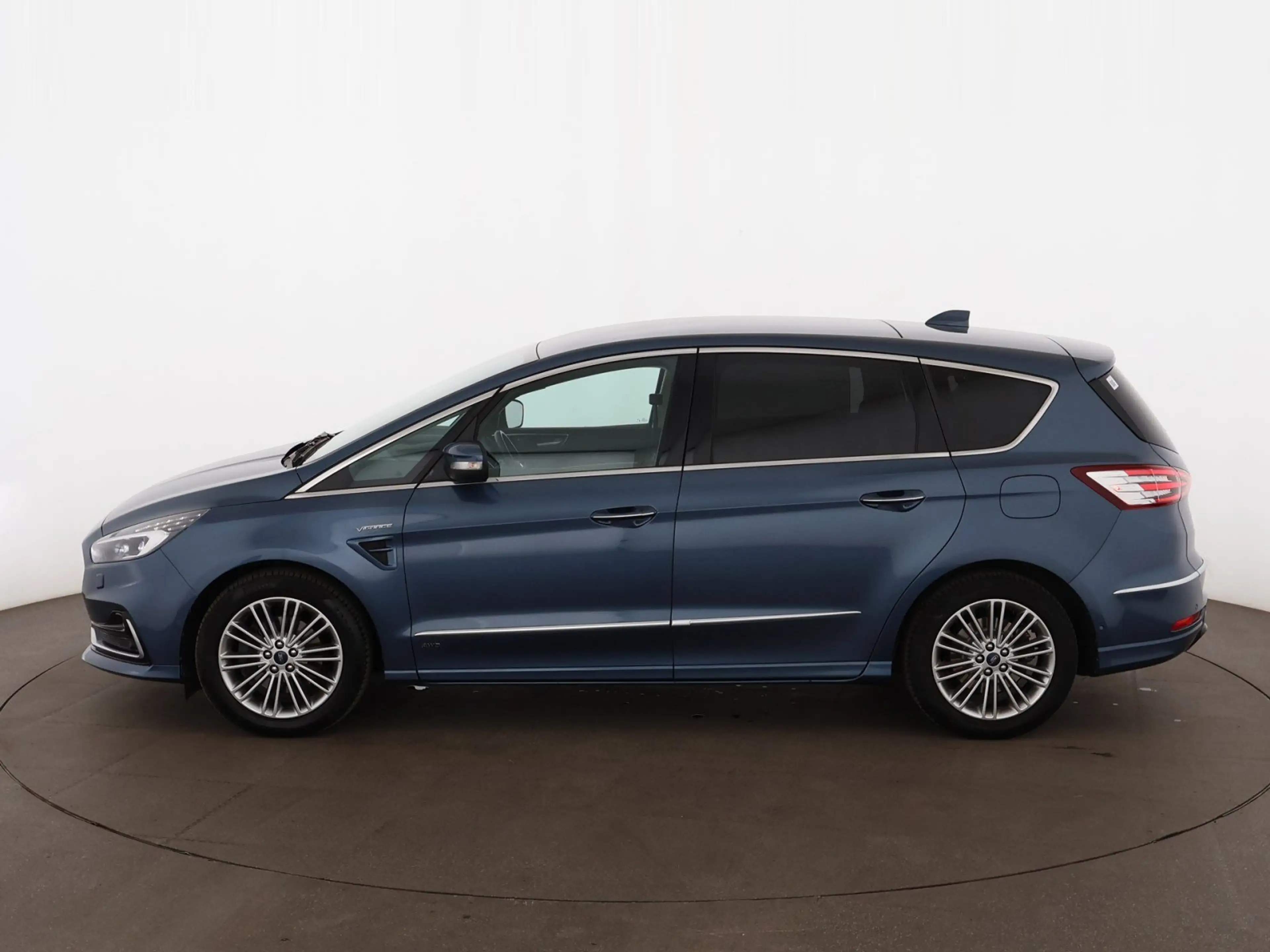 Ford S-Max 2.0 EcoBlue Vignale 4x4 Aut 7-SITZER LED — photo 5