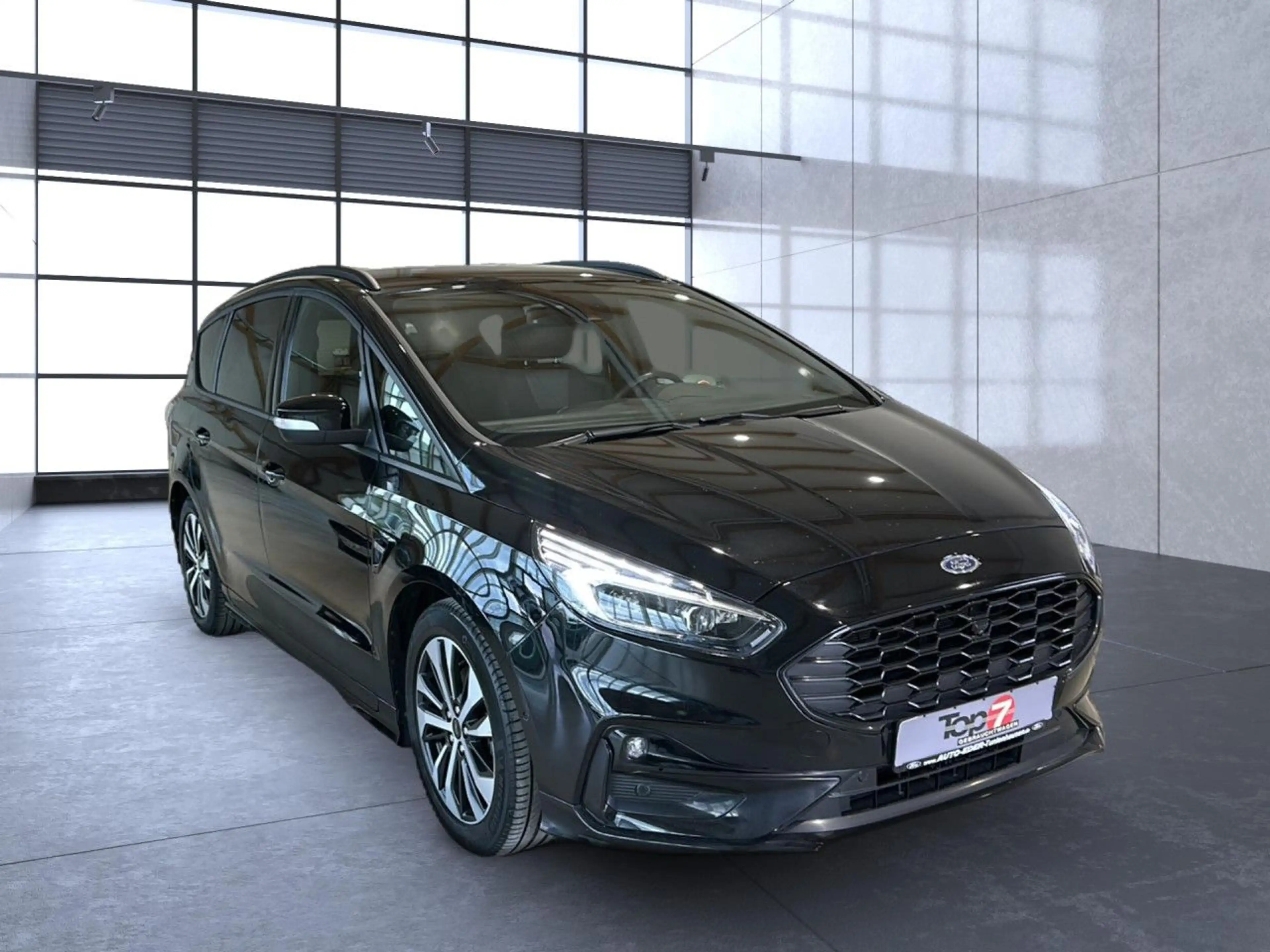 Ford S-Max Hybrid ST-Line Sportpaket Bluetooth Navi LED — photo 5