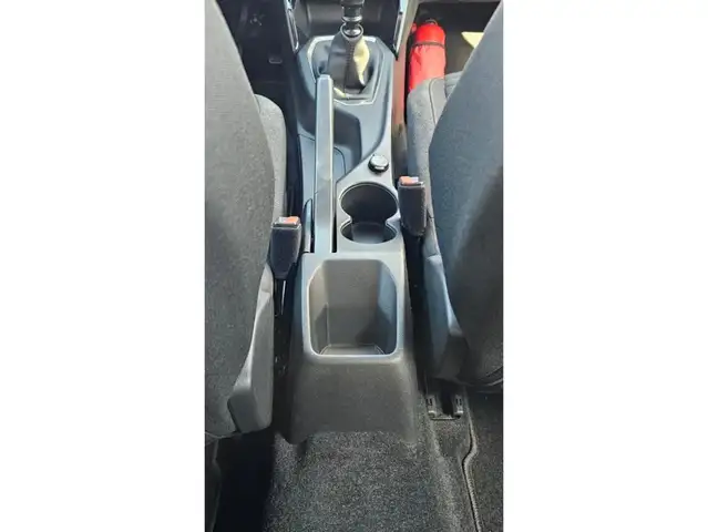 Peugeot 2008 view 25