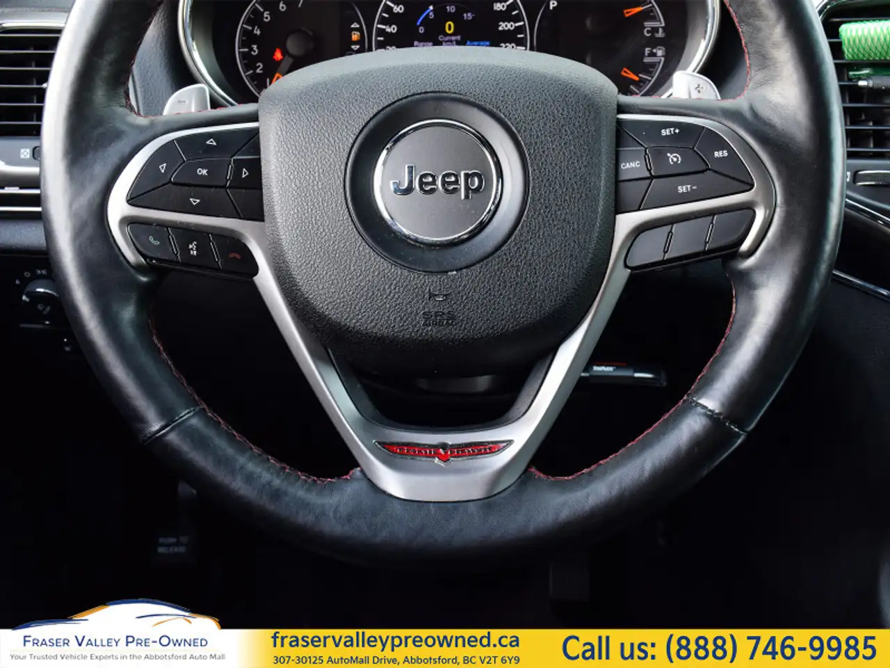 Jeep Grand Cherokee снимка Jeep Grand Cherokee