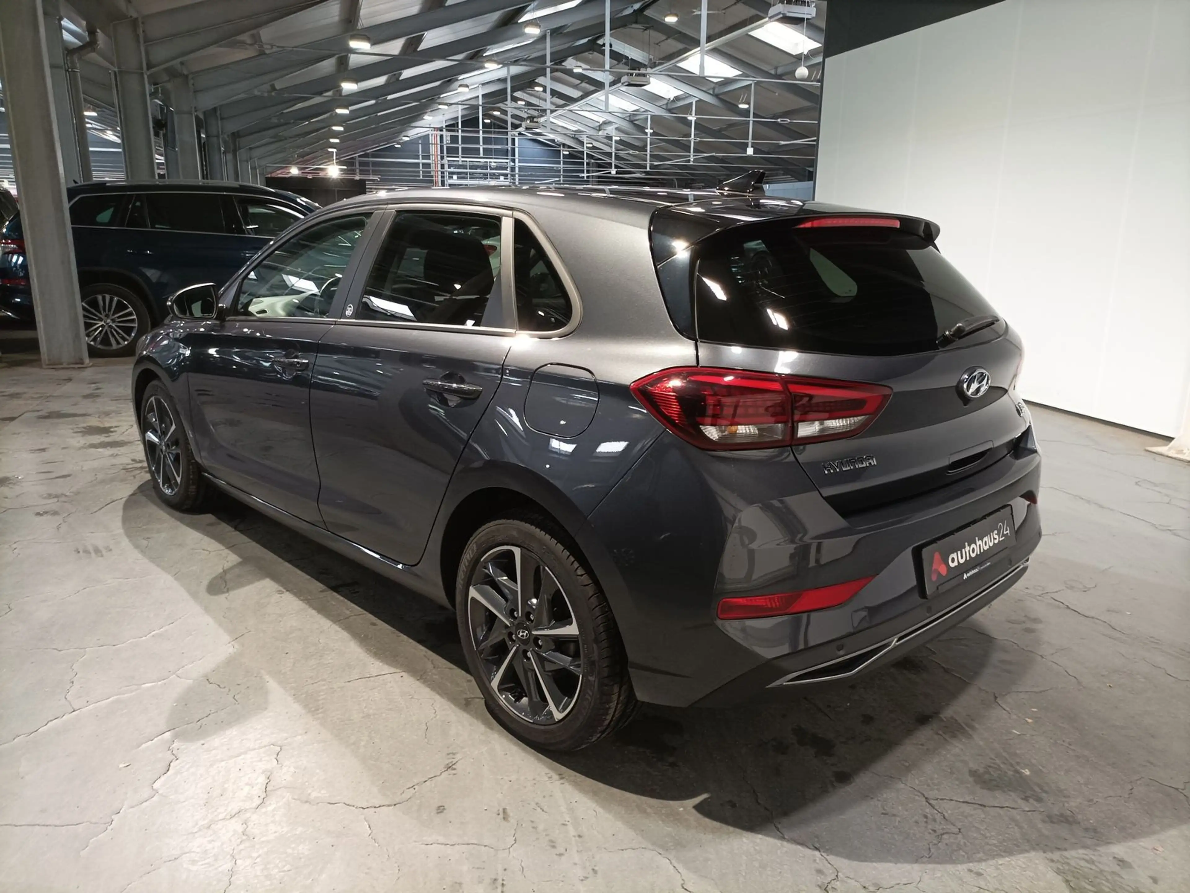 Hyundai i30 1.5 T-GDI Ed. 30+ LED|Navi|Kamera|SHZ|Pano — photo 4