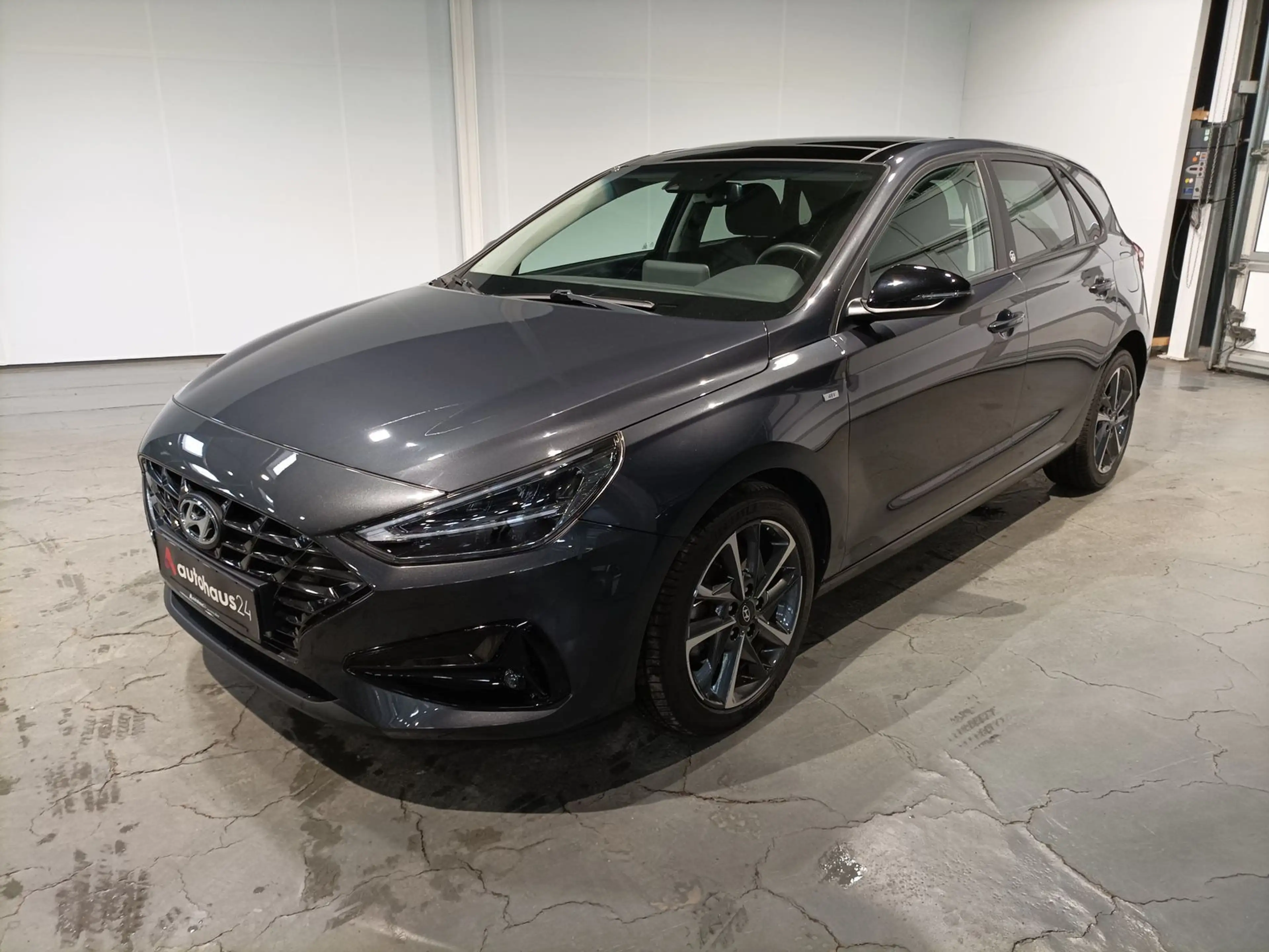 Hyundai i30 1.5 T-GDI Ed. 30+ LED|Navi|Kamera|SHZ|Pano — photo 3