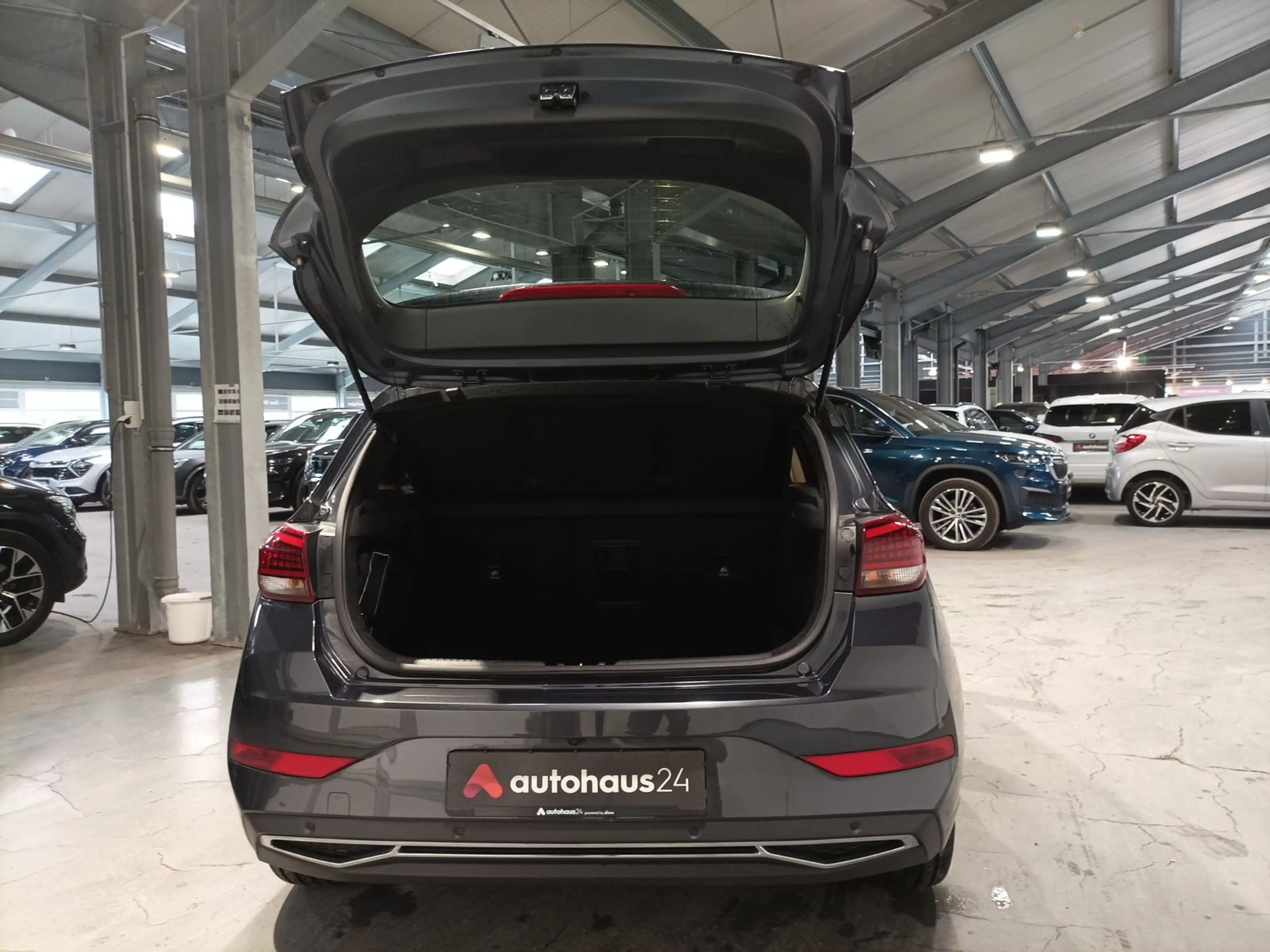 Hyundai i30 1.5 T-GDI Ed. 30+ LED|Navi|Kamera|SHZ|Pano — photo 6