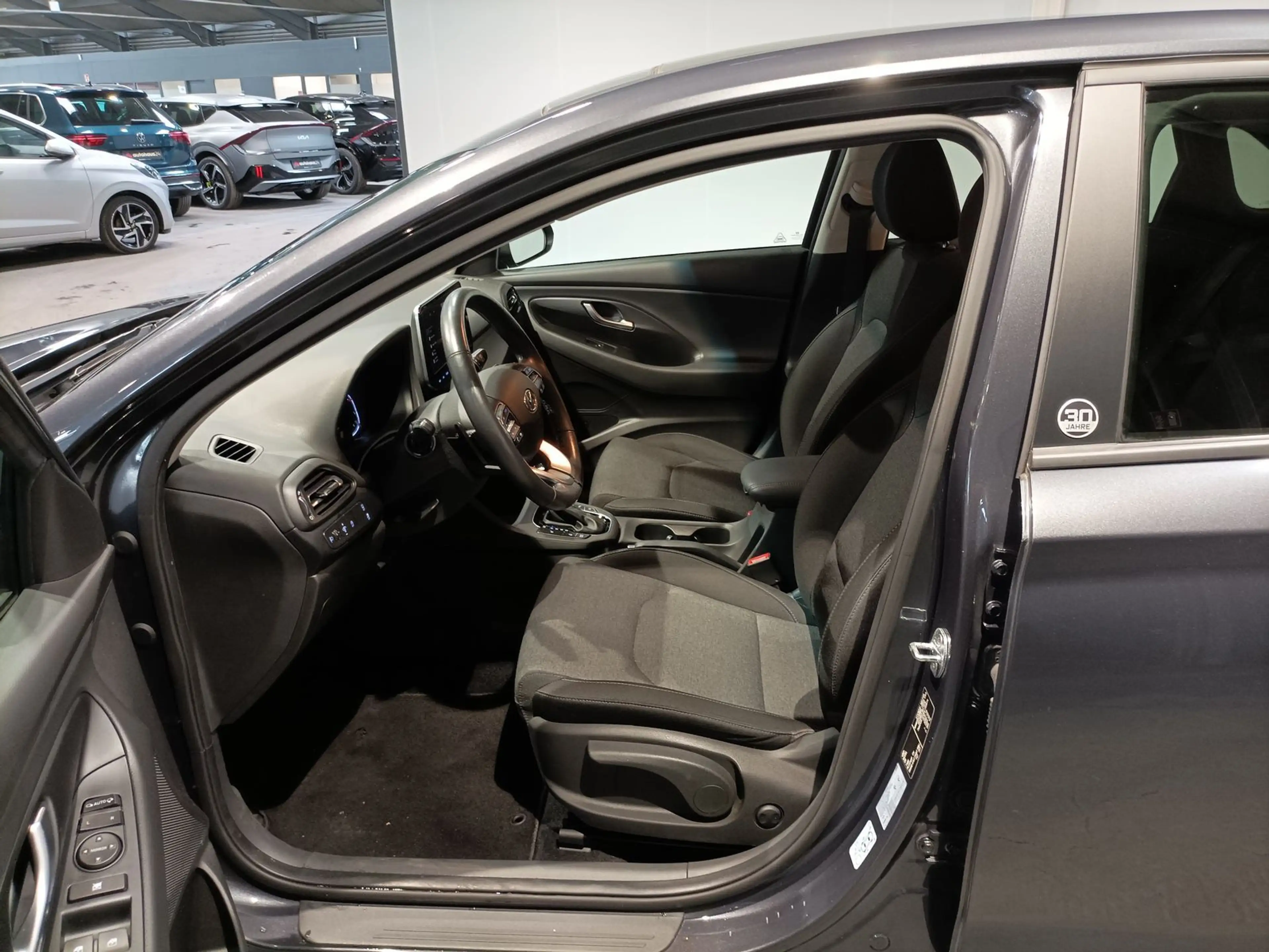 Hyundai i30 1.5 T-GDI Ed. 30+ LED|Navi|Kamera|SHZ|Pano — photo 8