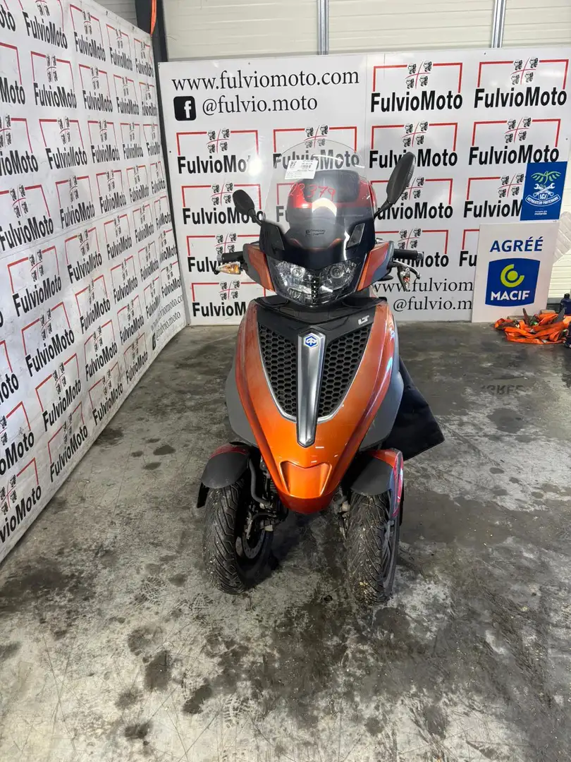 Piaggio MP3 300 - 2