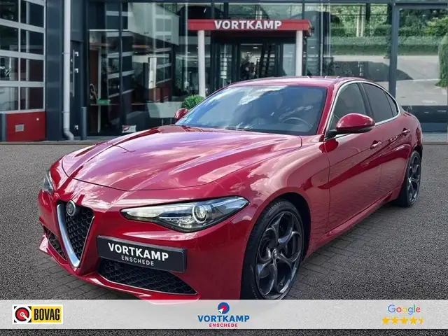 Alfa Romeo Giulia 2.0T B-TECH LEDER/MEMORY/TREKHAAK/CAMERA/NAVI/ACC/
