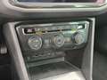 Volkswagen Tiguan 1.5 TSI ACT R-Line 150PK|Pano|Camera|ACC|Keyless|C Zwart - thumbnail 29